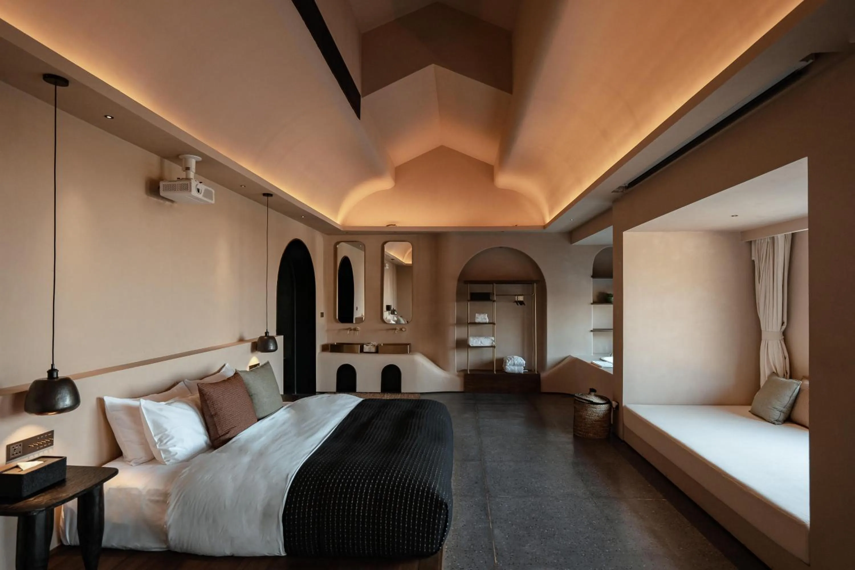 Photo of the whole room, Bed in Anji ke gamer wild luxury Resort villa