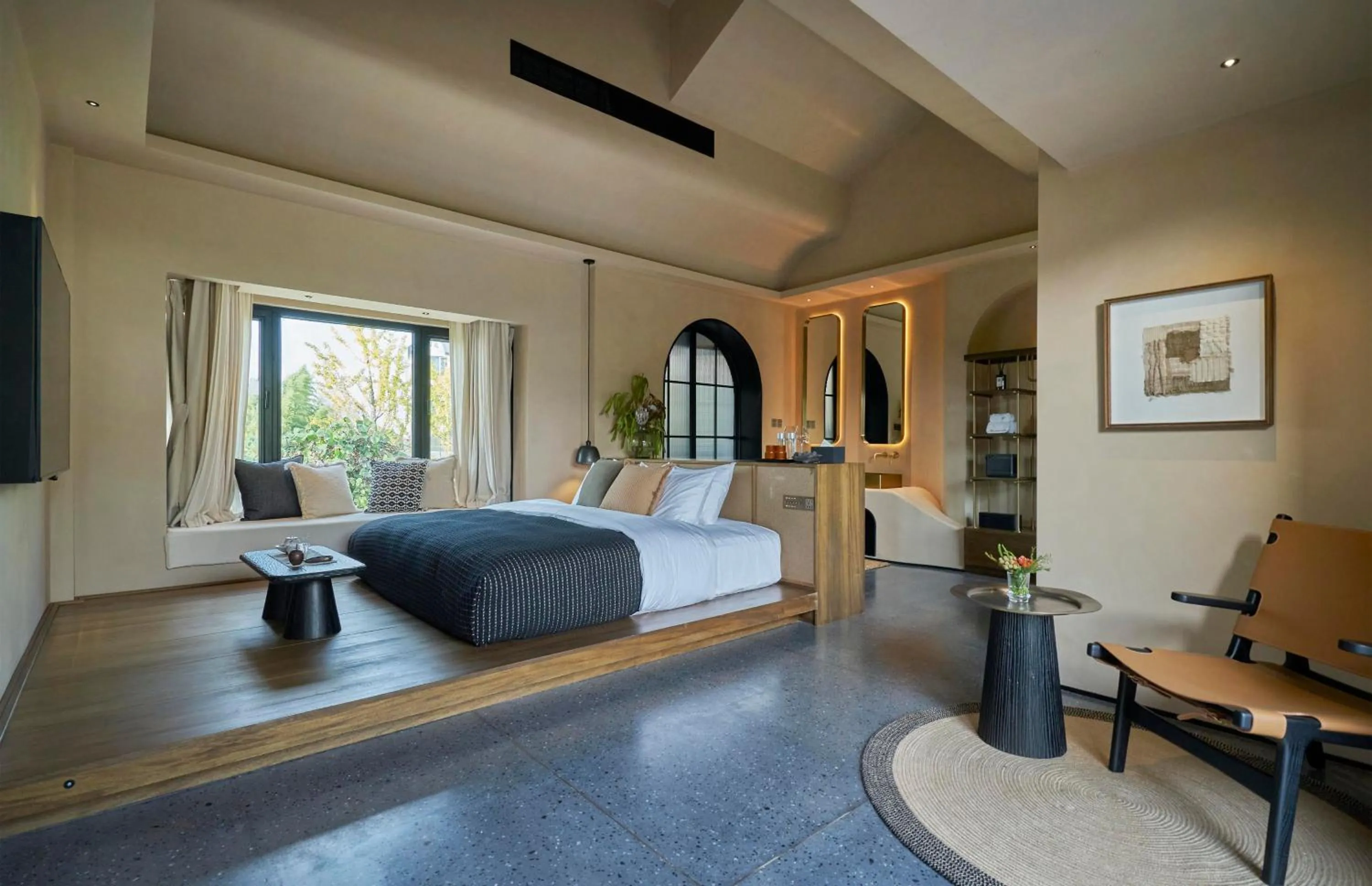 Photo of the whole room, Bed in Anji ke gamer wild luxury Resort villa