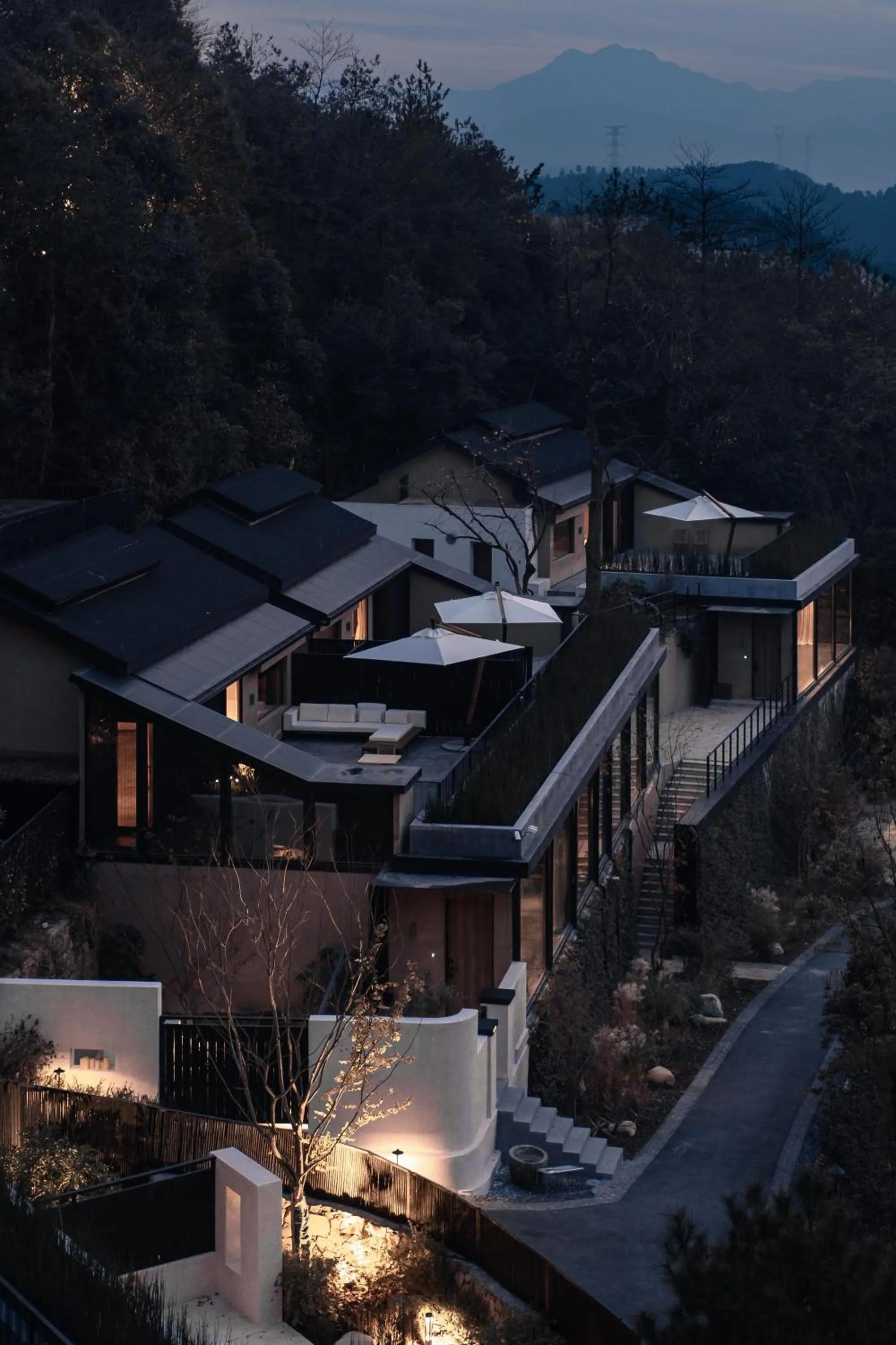 Property building in Anji ke gamer wild luxury Resort villa