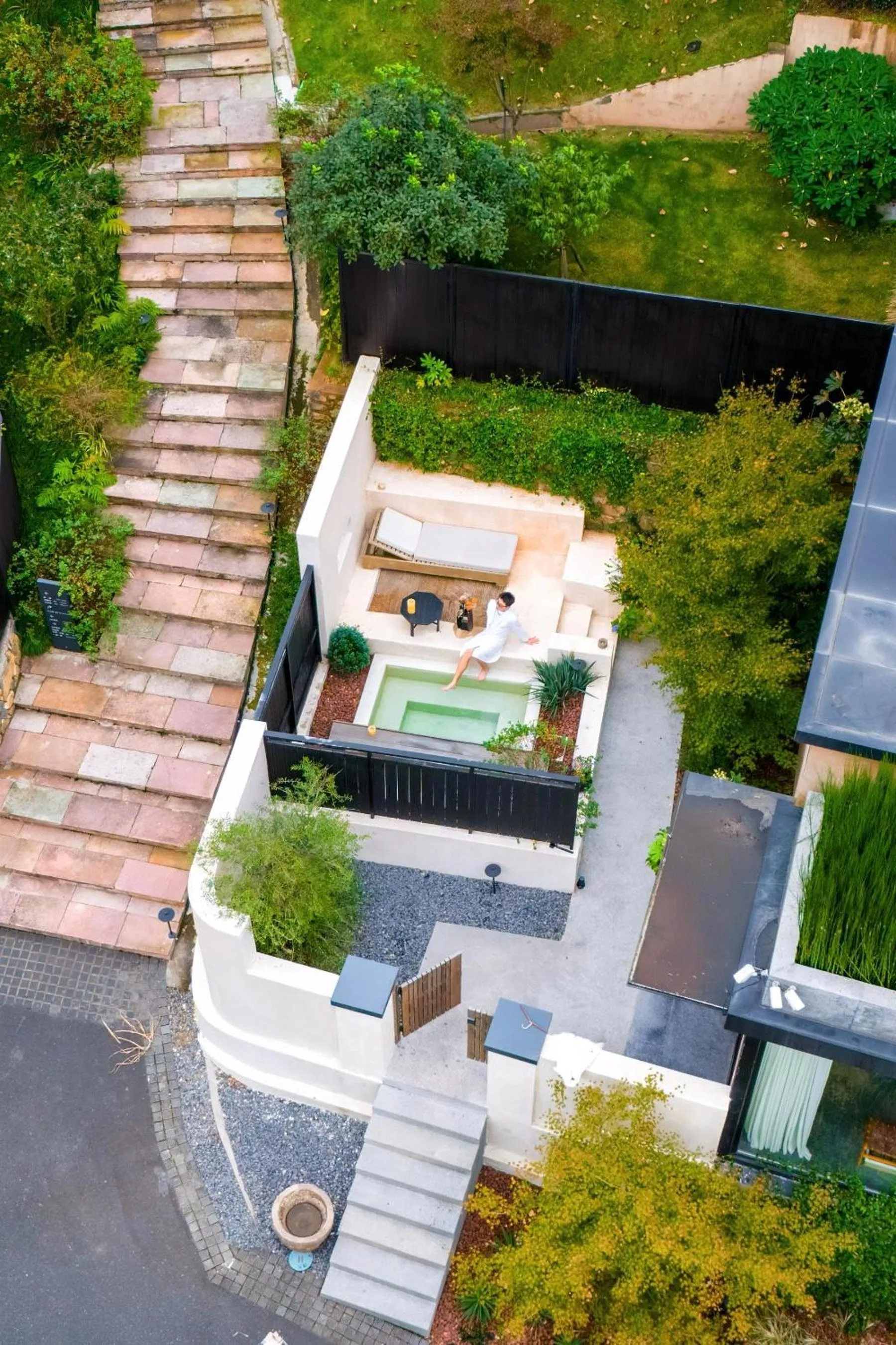 Open Air Bath in Anji ke gamer wild luxury Resort villa