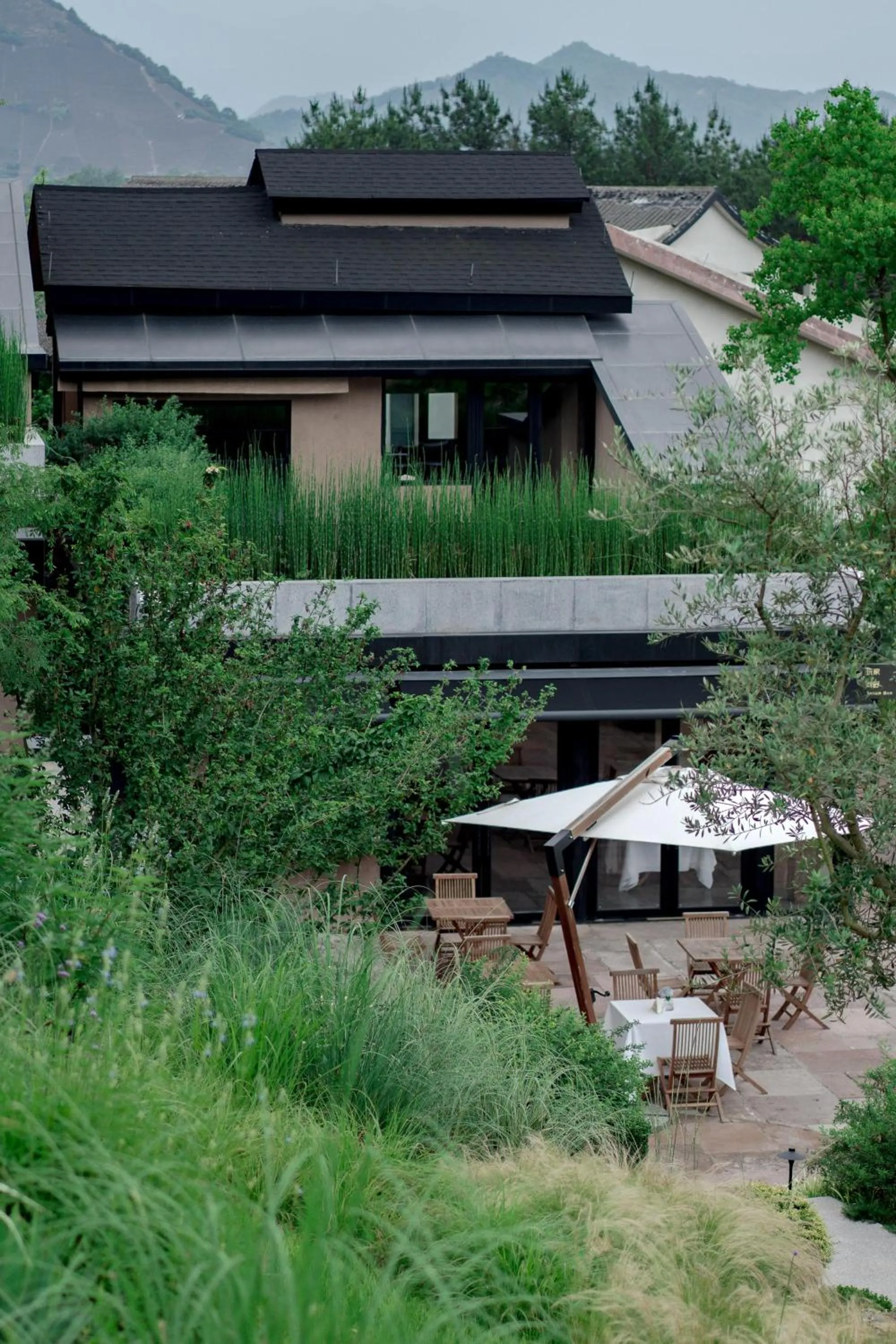 Property building in Anji ke gamer wild luxury Resort villa