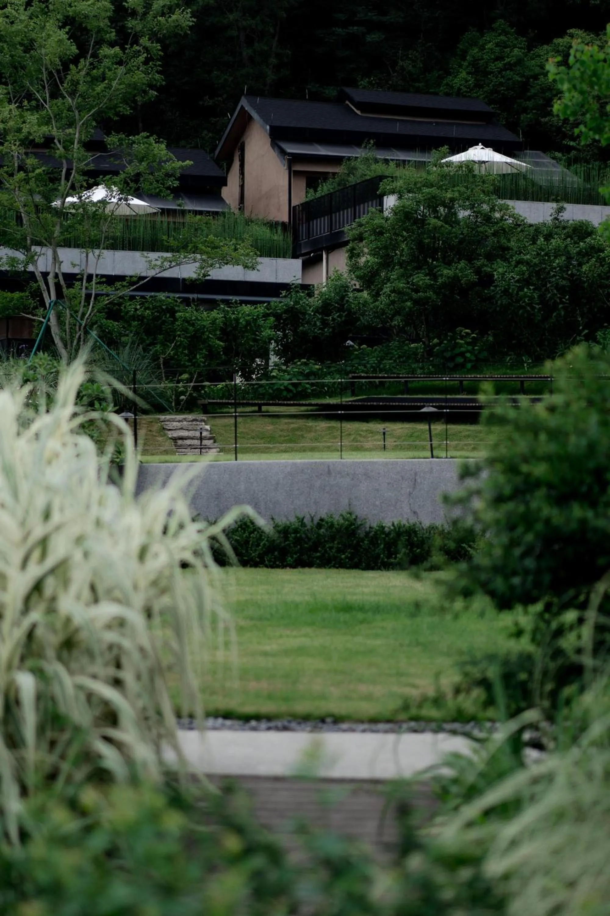 Property building in Anji ke gamer wild luxury Resort villa