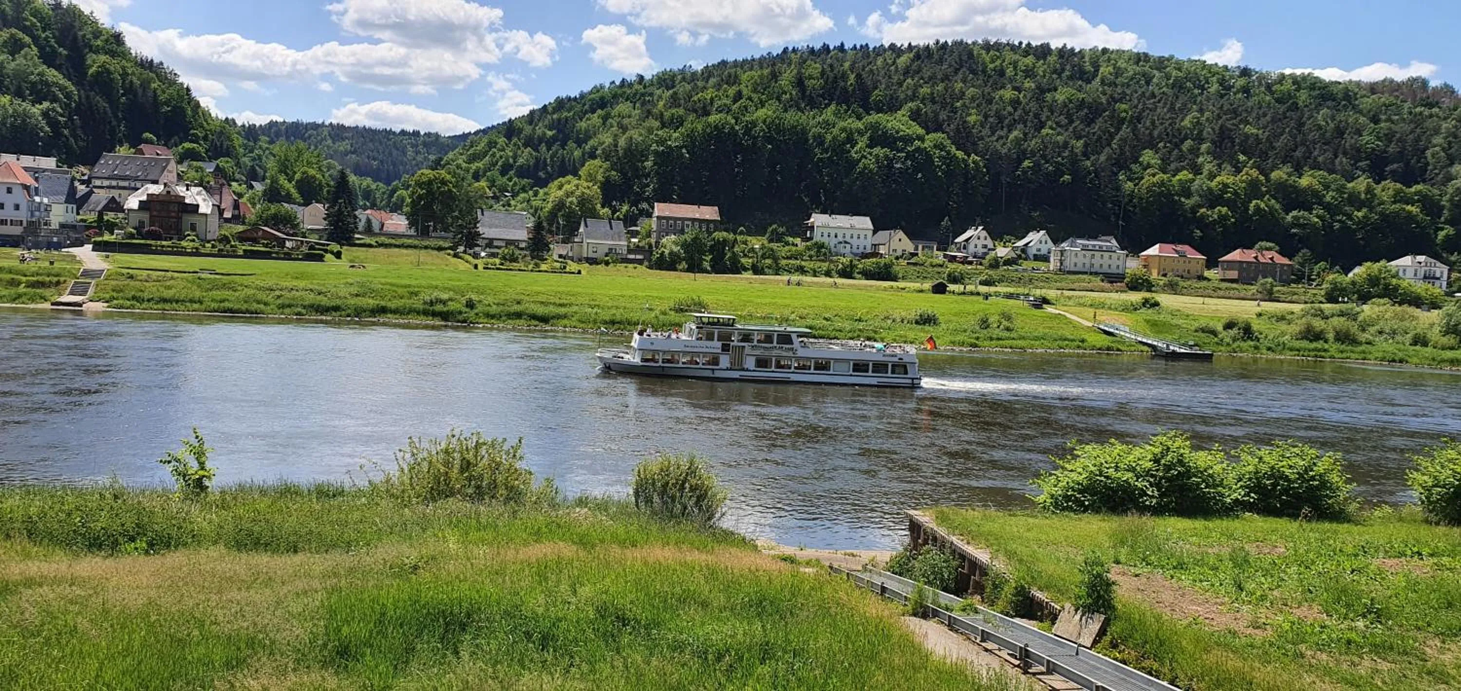 Natural landscape in Hotel Elbpromenade