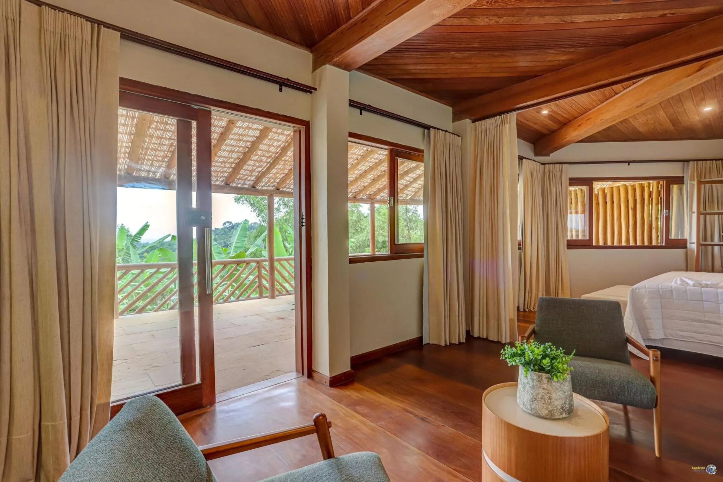 Balcony/Terrace, Bed in Chocolate Hotel