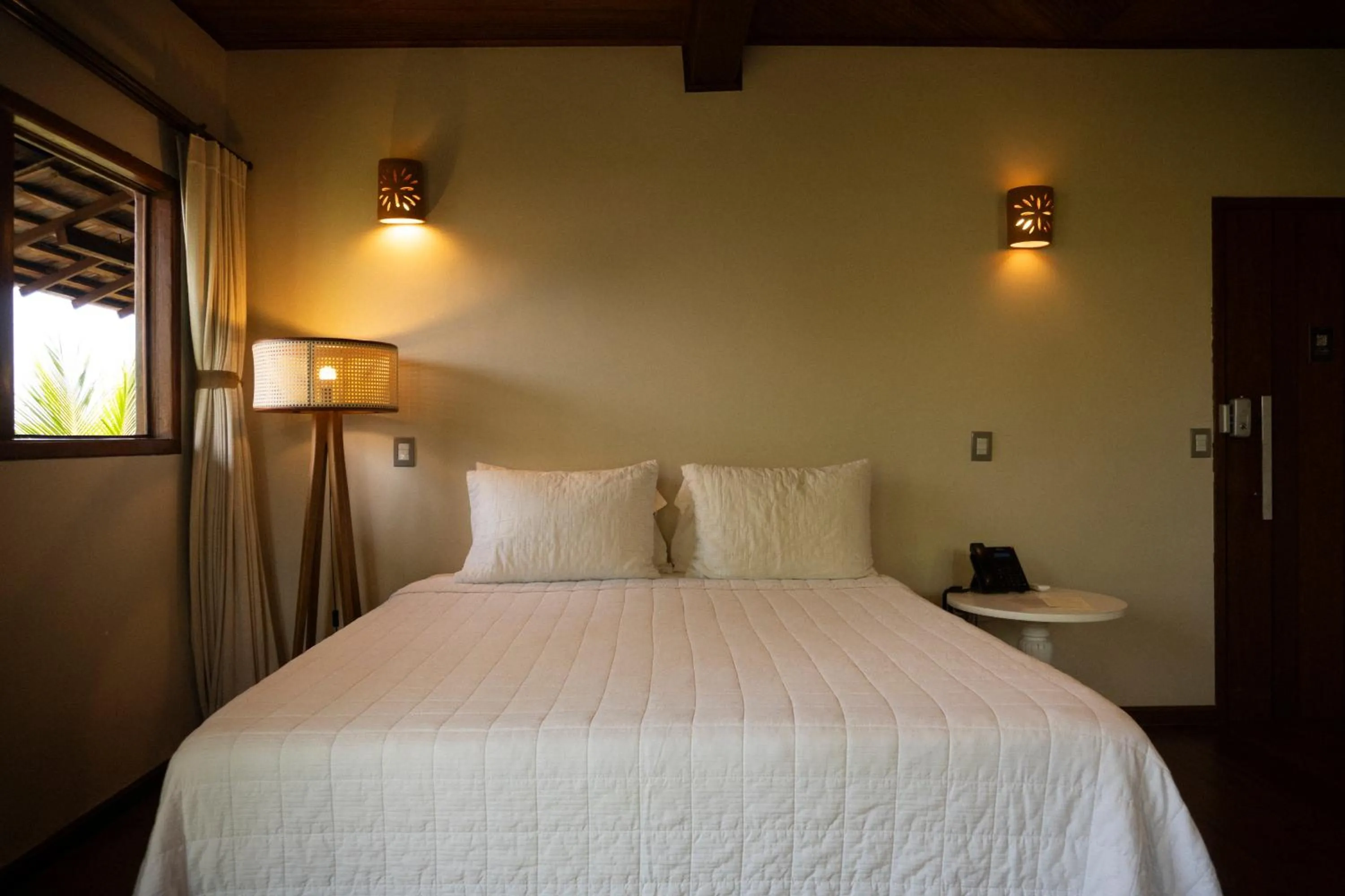 Bedroom, Bed in Chocolate Hotel