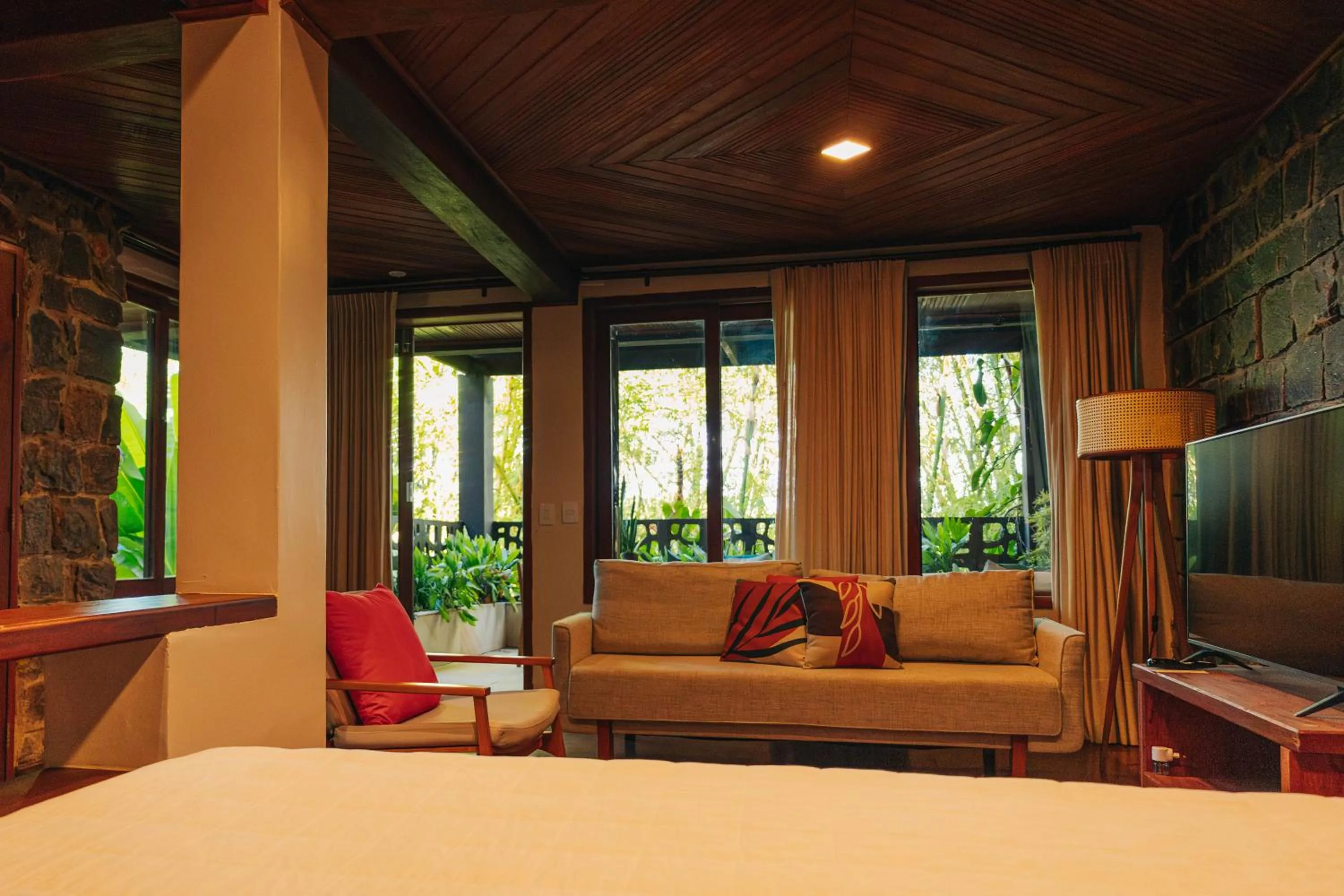 Bedroom, Bed in Chocolate Hotel