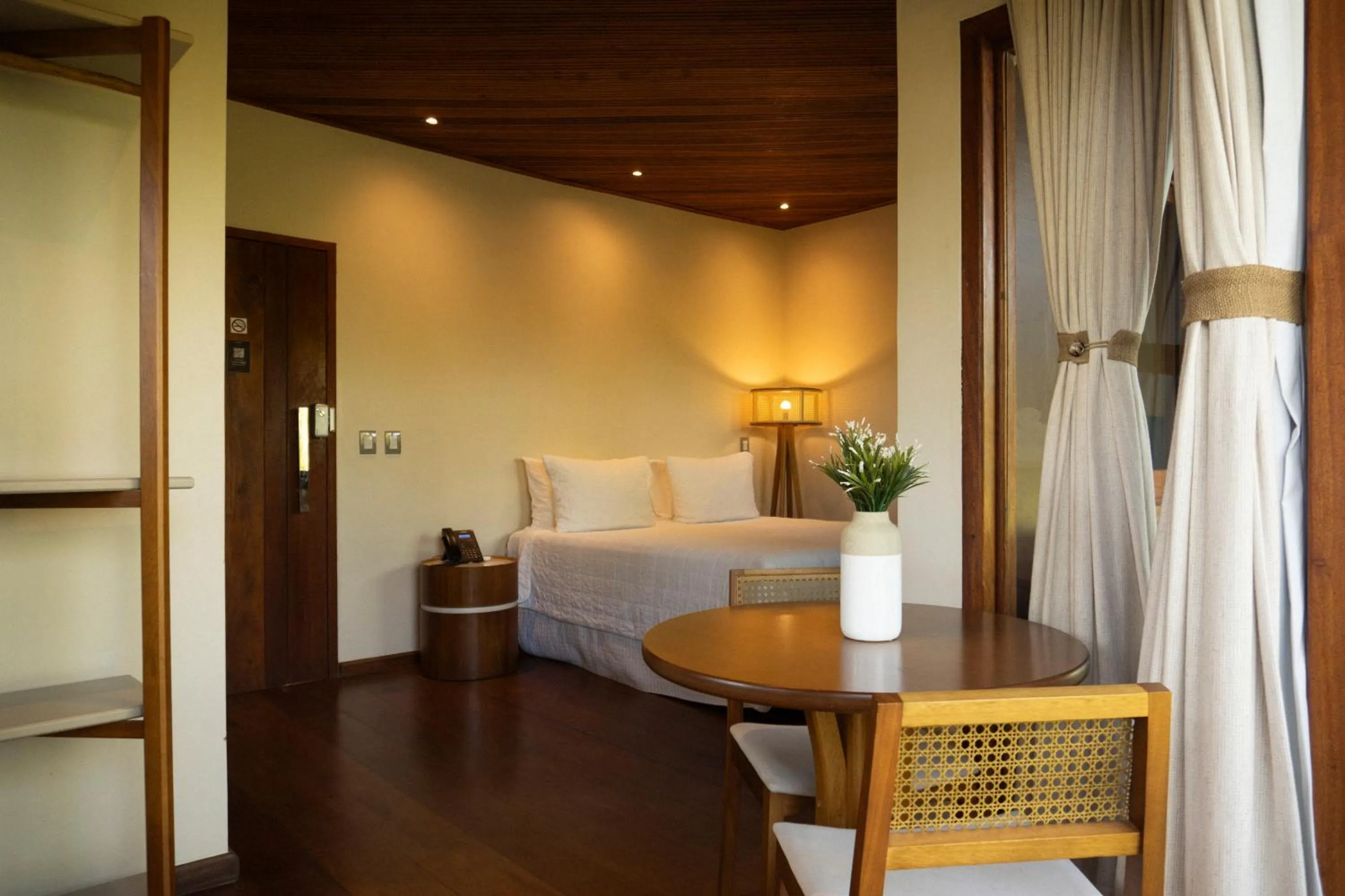 Bedroom, Bed in Chocolate Hotel