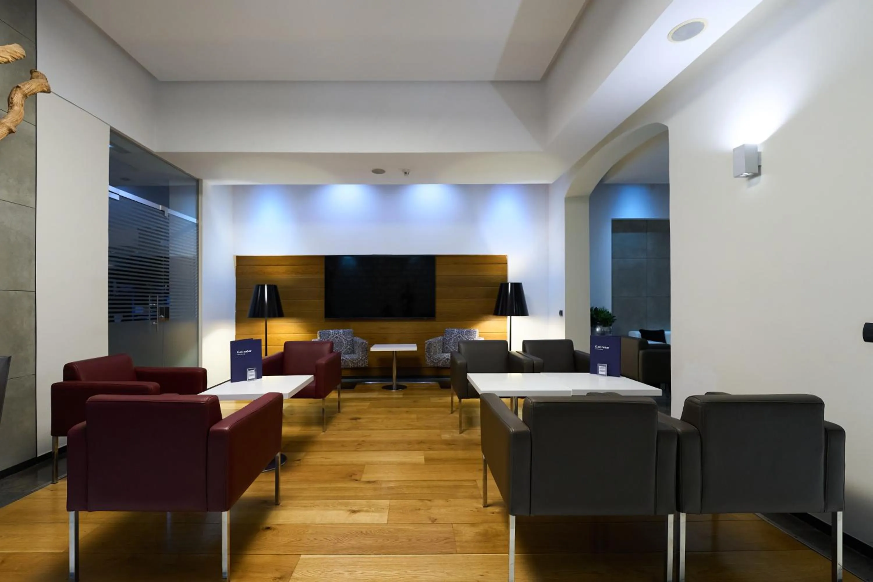 TV and multimedia in Catalonia Port