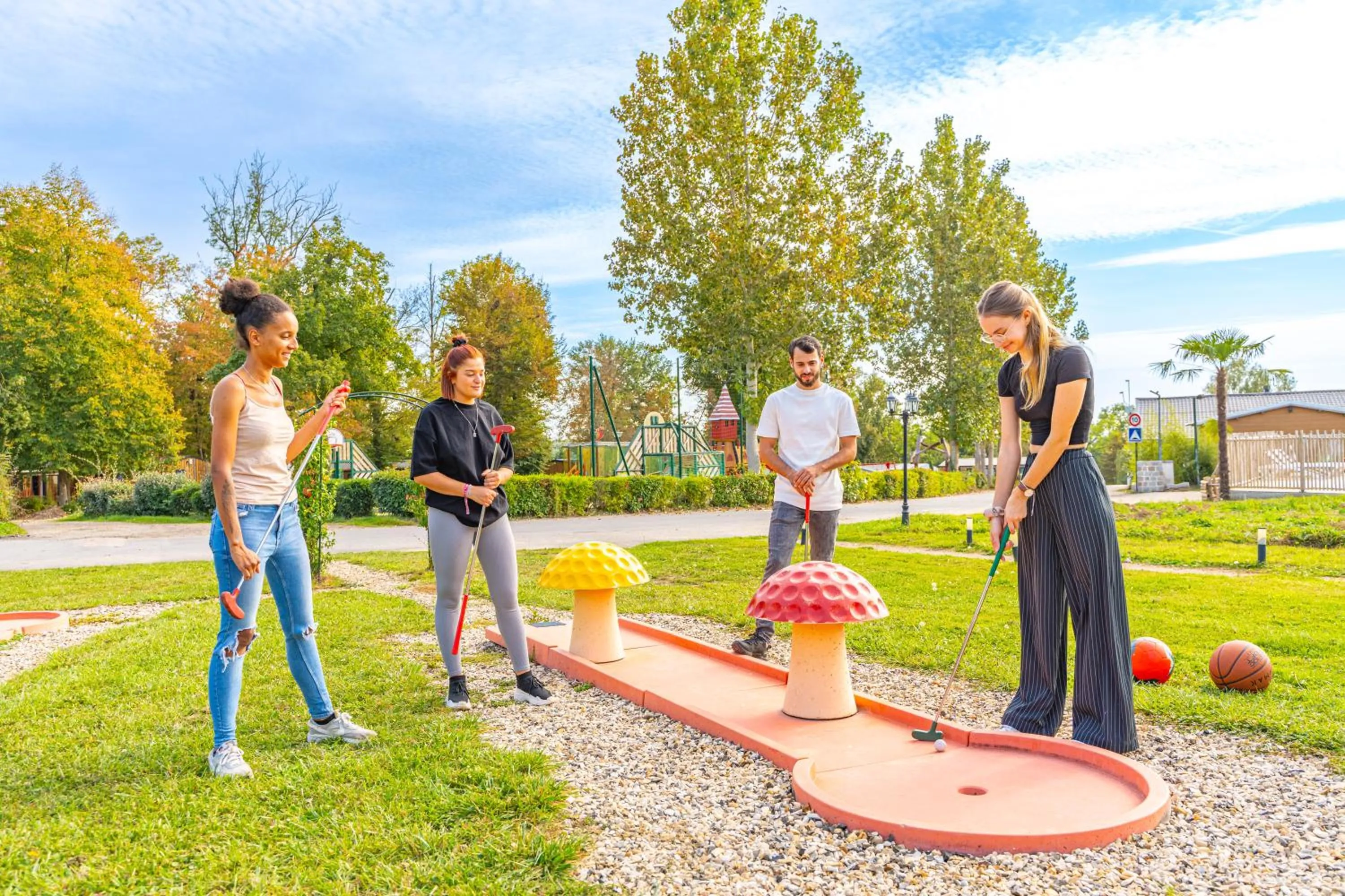 Minigolf in Camping Le Parc de Paris