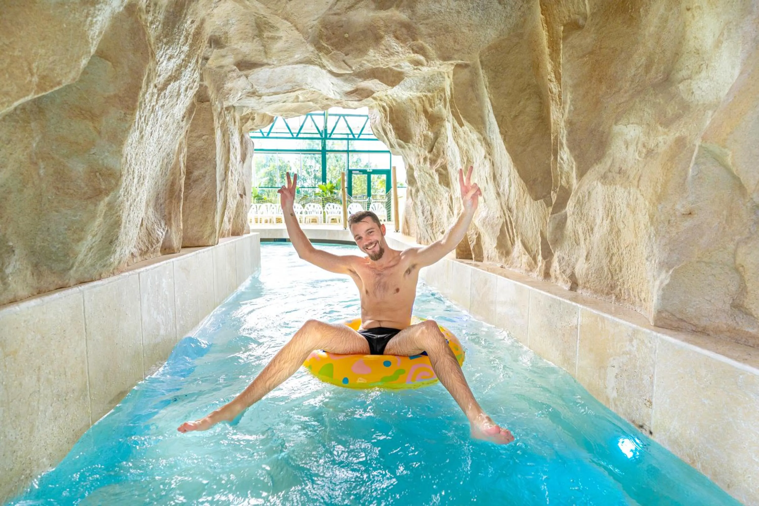 Aqua park in Camping Le Parc de Paris