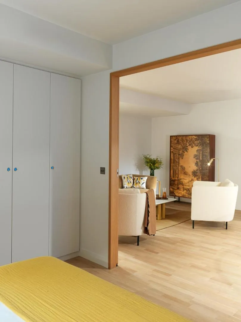 Bed in Hotel de Pourtales