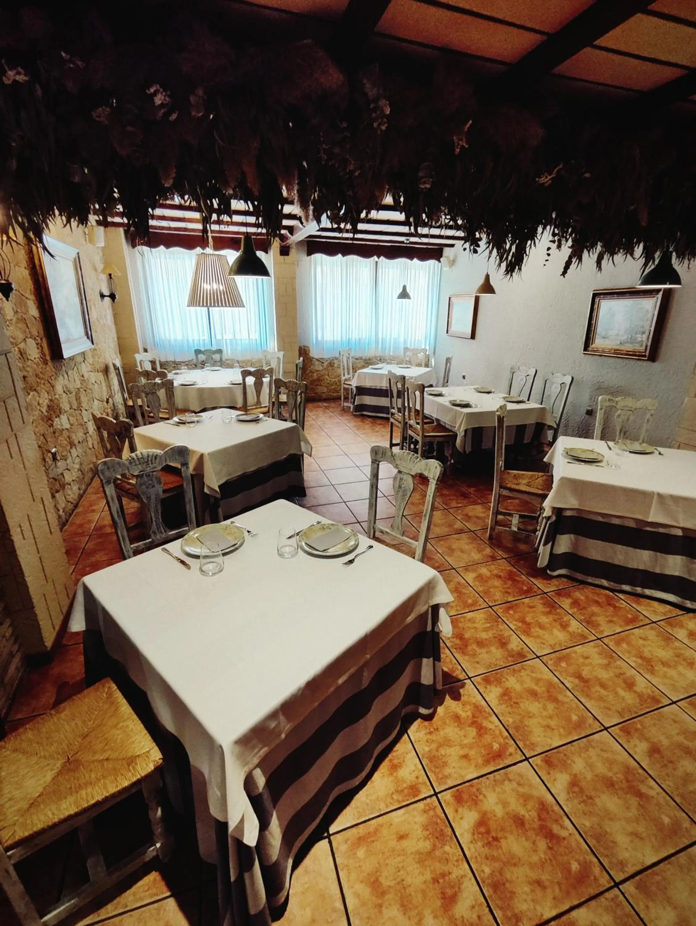 Restaurant/places to eat in Hostal La Posada