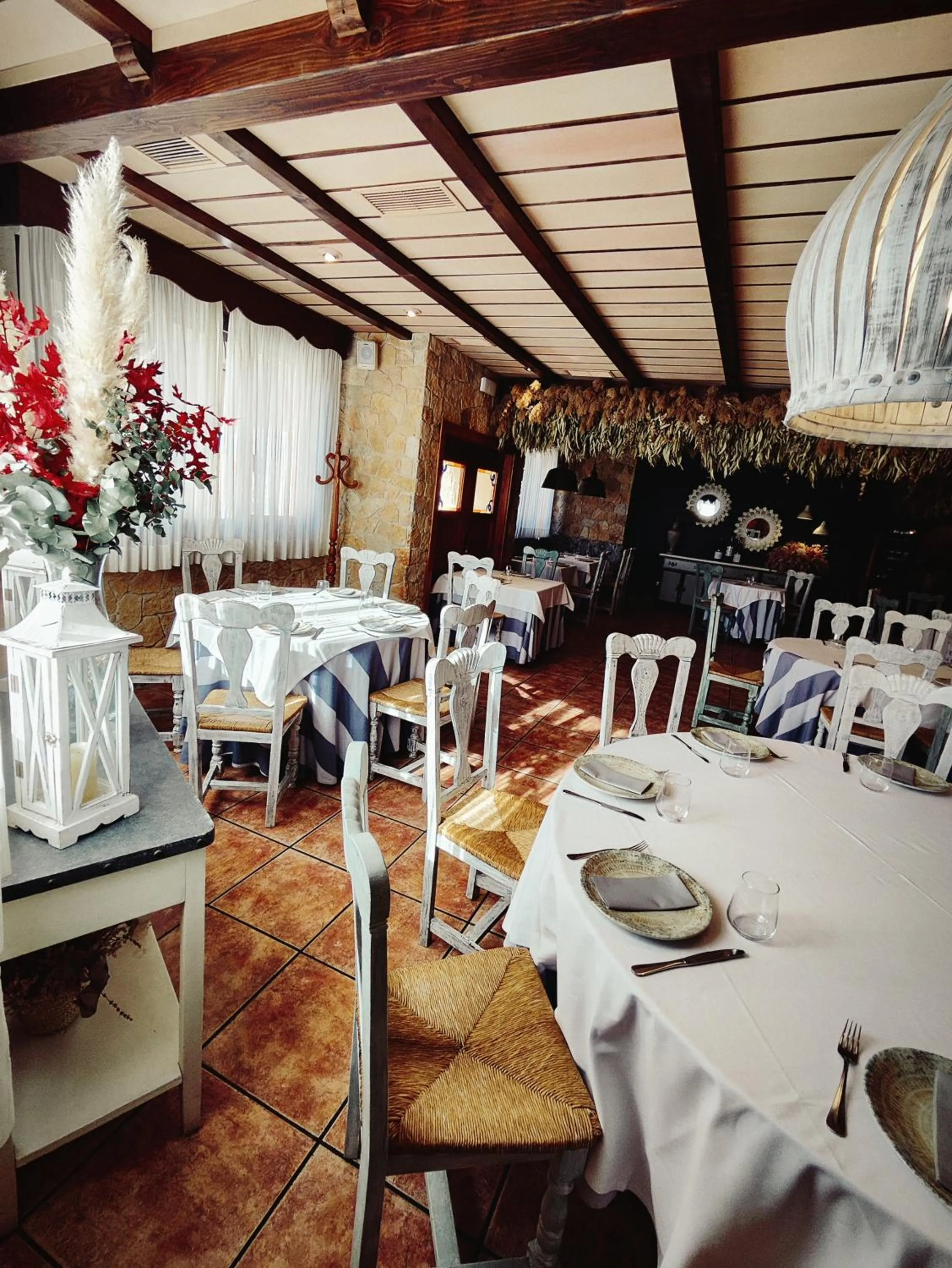 Restaurant/places to eat in Hostal La Posada