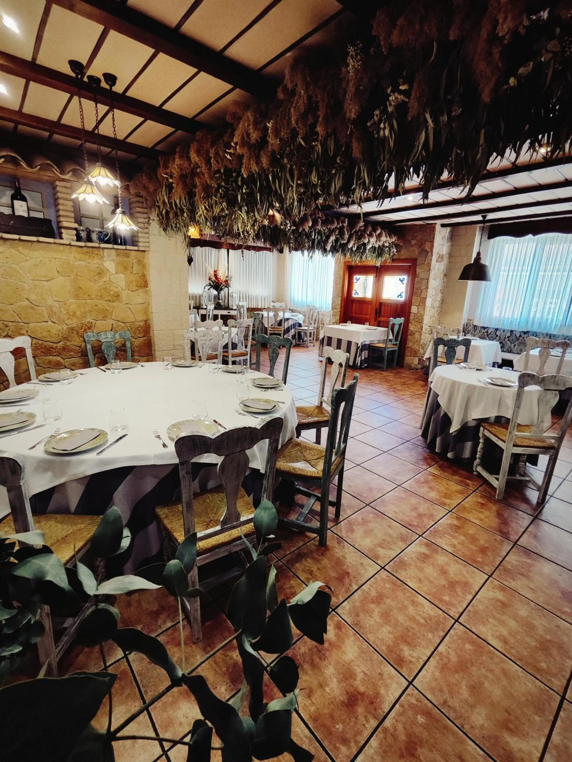 Restaurant/places to eat in Hostal La Posada