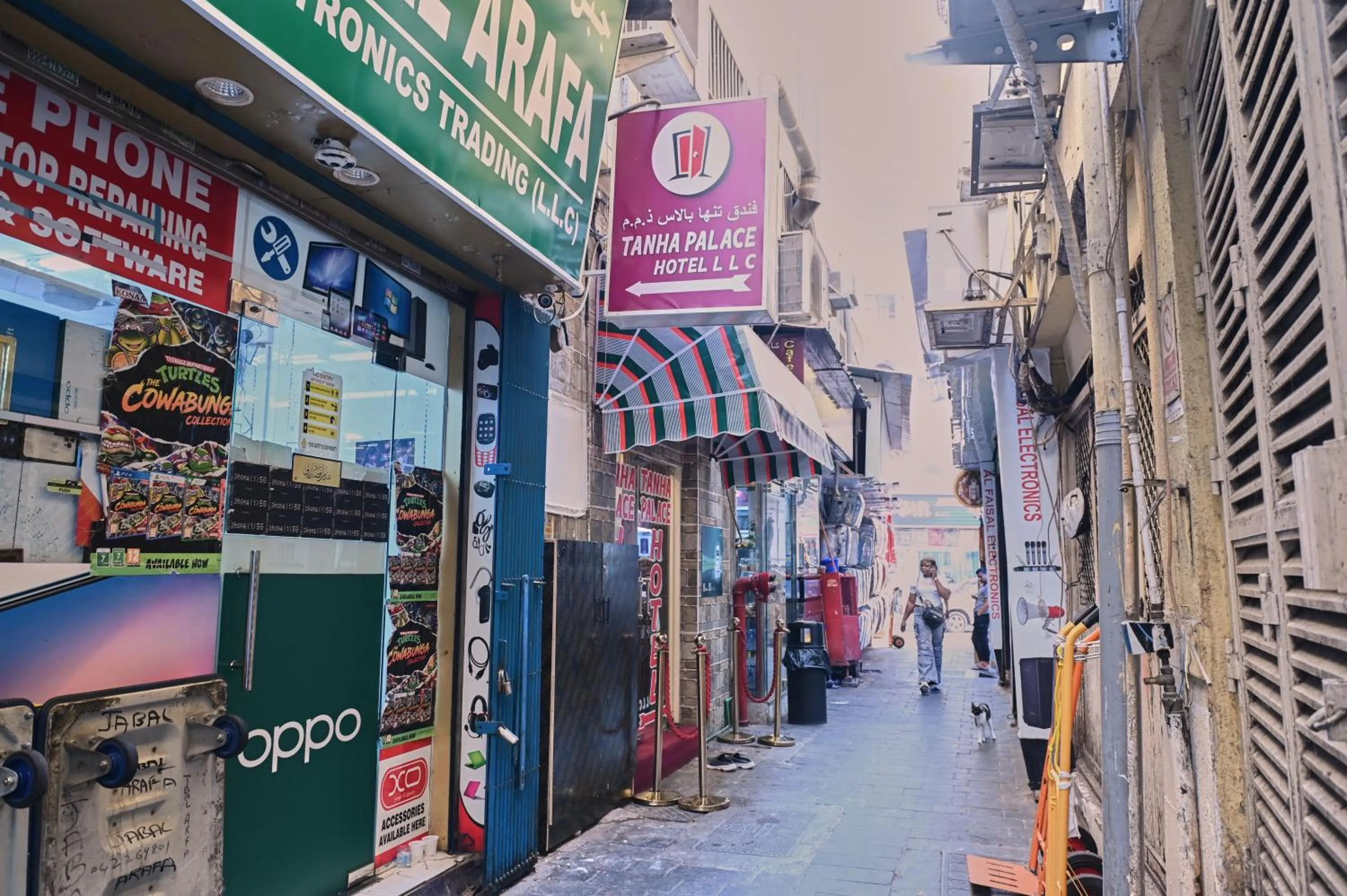 Day in Tanha Palace Hotel