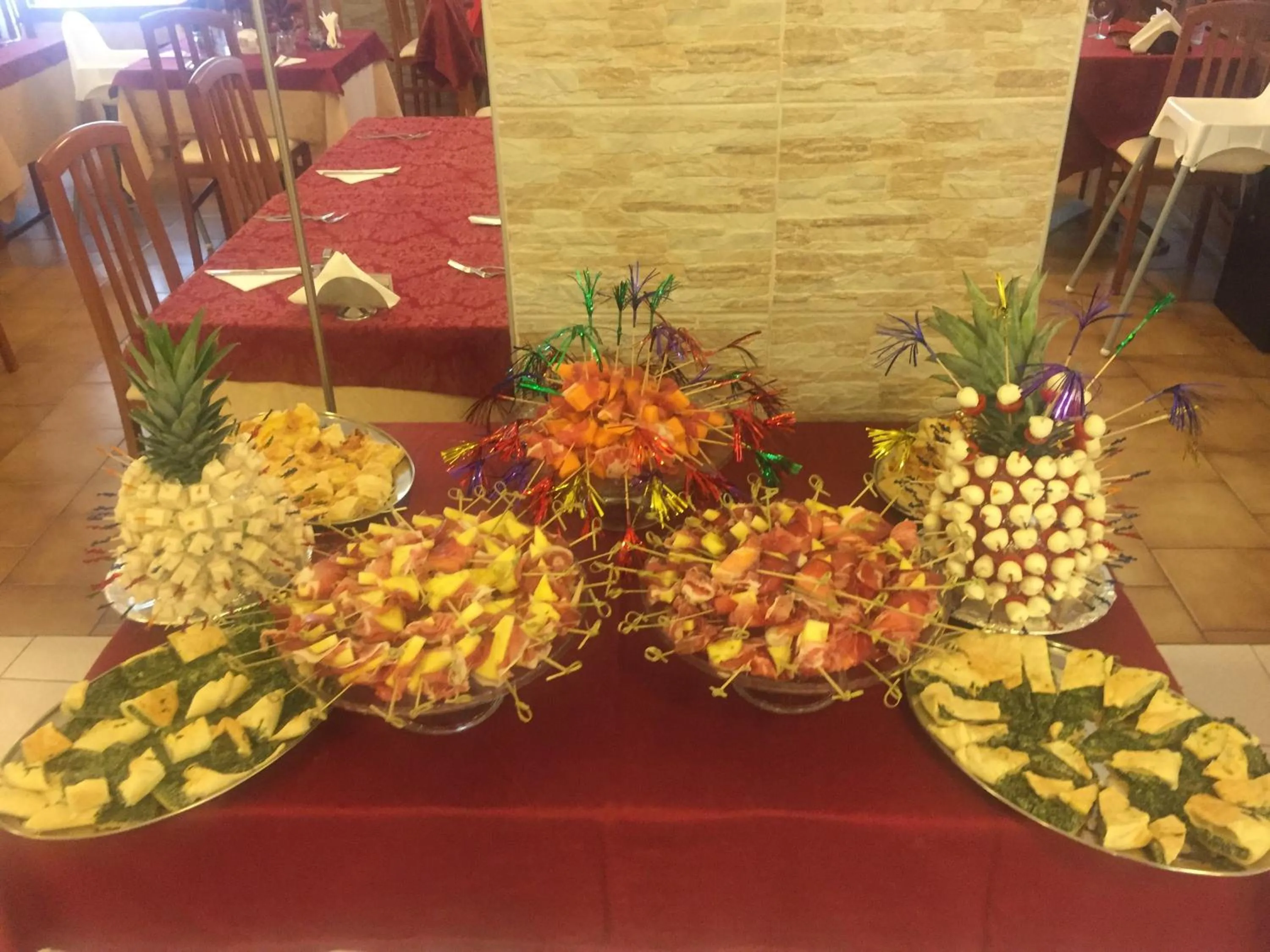 Food and drinks in Hotel La Pergola