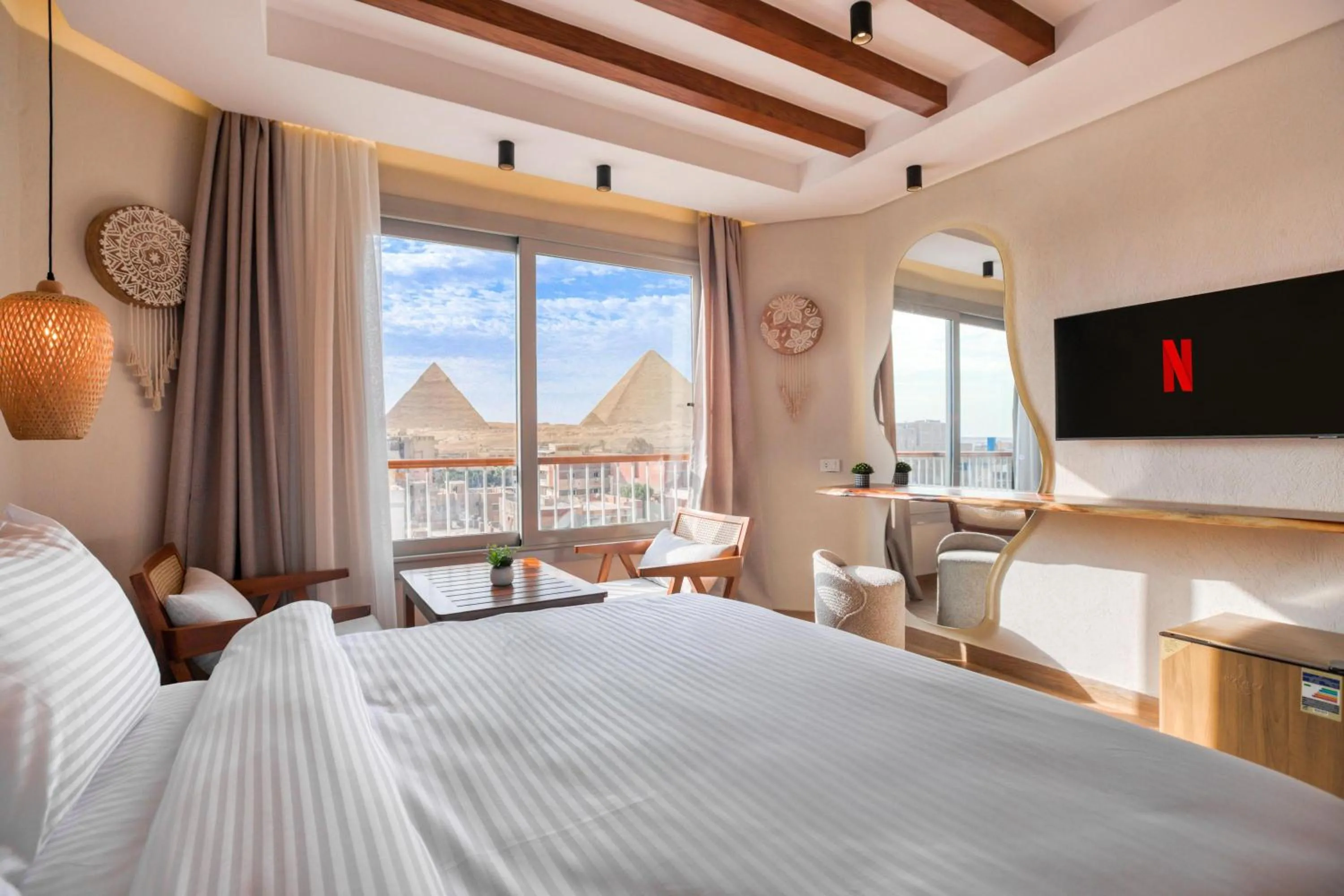Bed in Galaxy Pyramids View INN