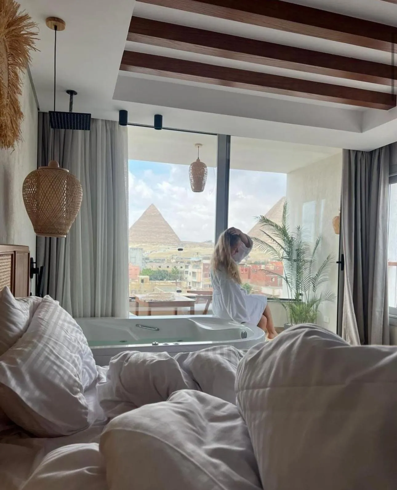 View (from property/room), Bed in Galaxy Pyramids View INN