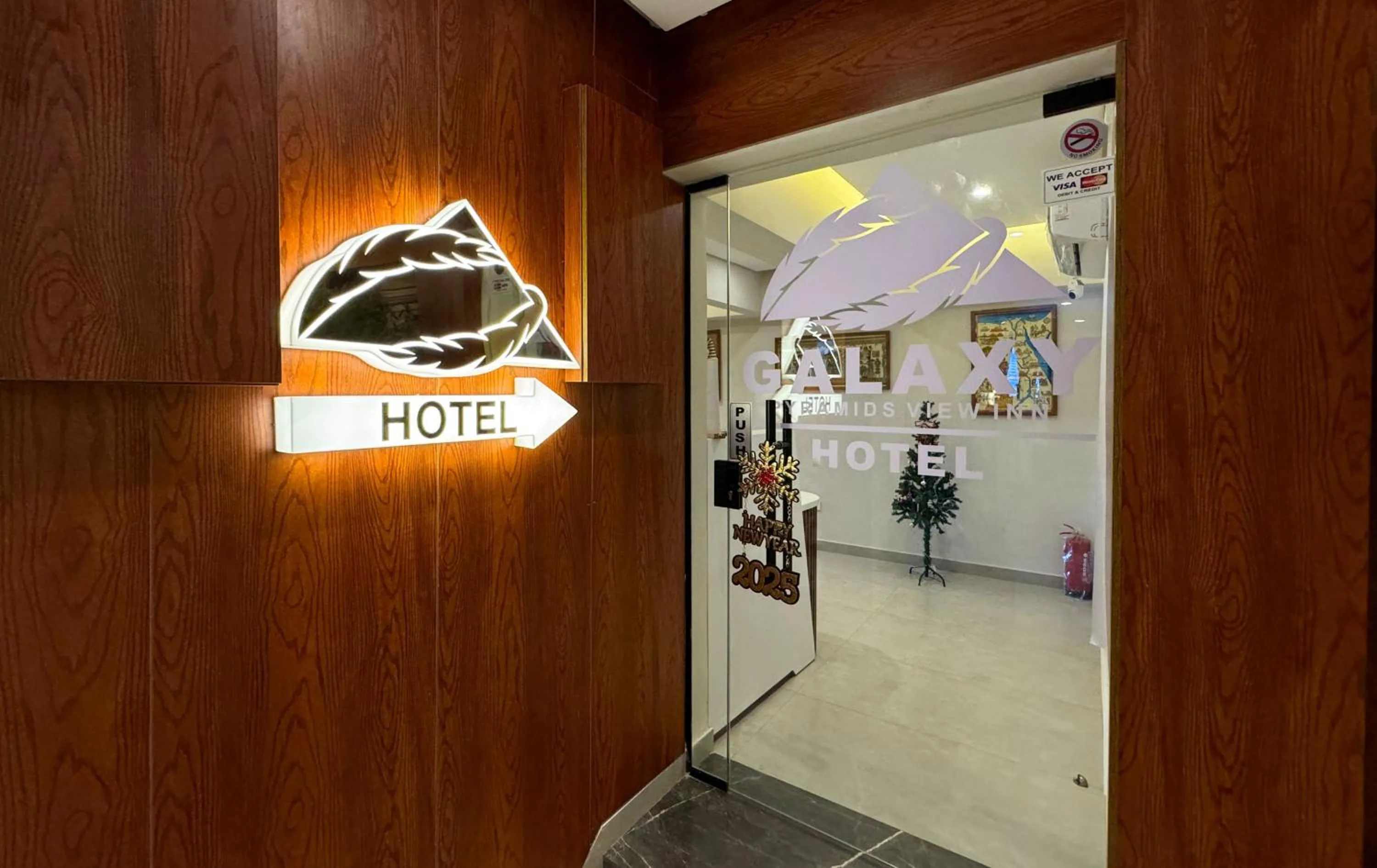 Lobby or reception in Galaxy Pyramids View INN