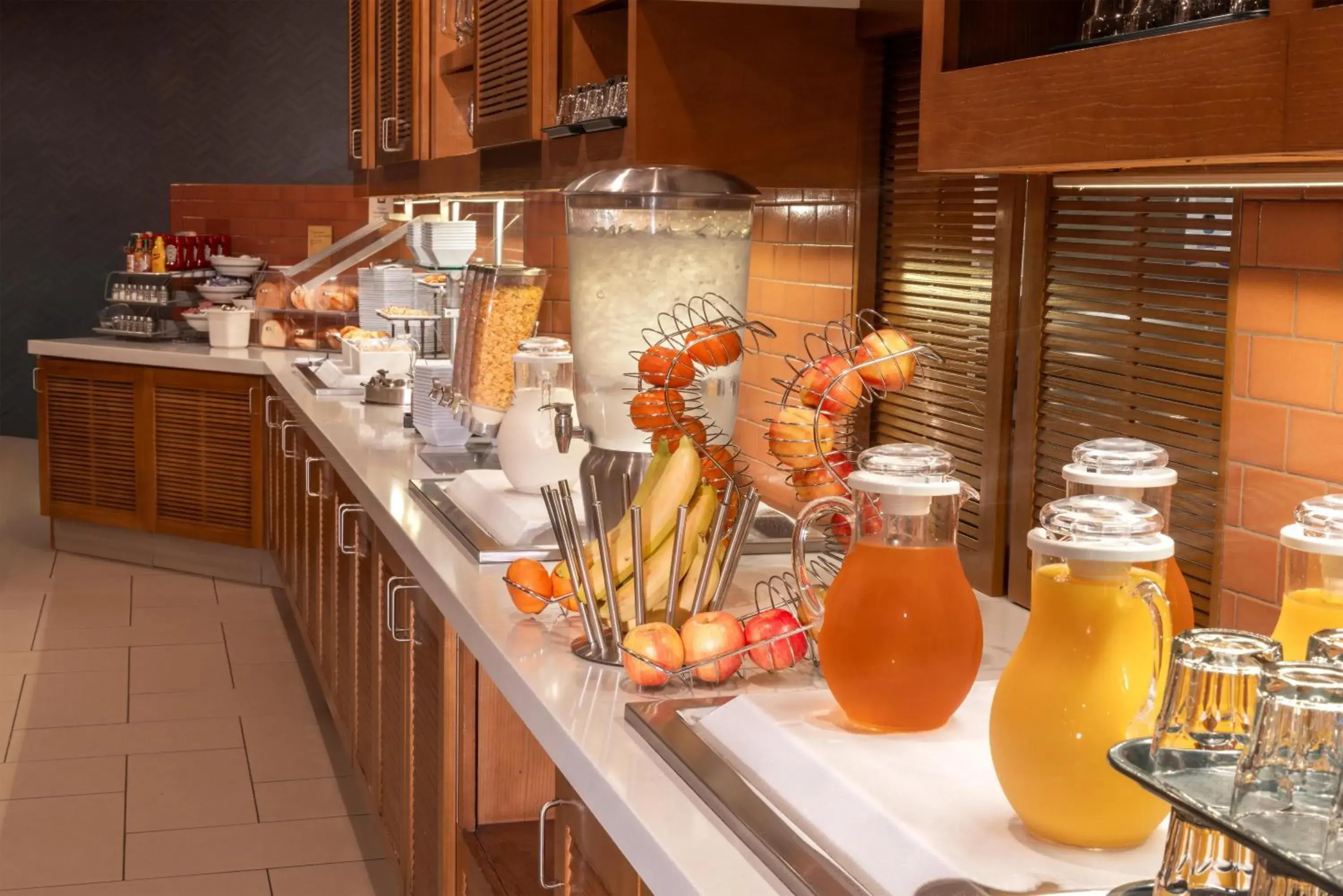 Breakfast in Hyatt House Seattle Downtown Breakfast in Hyatt House Seattle Downtown