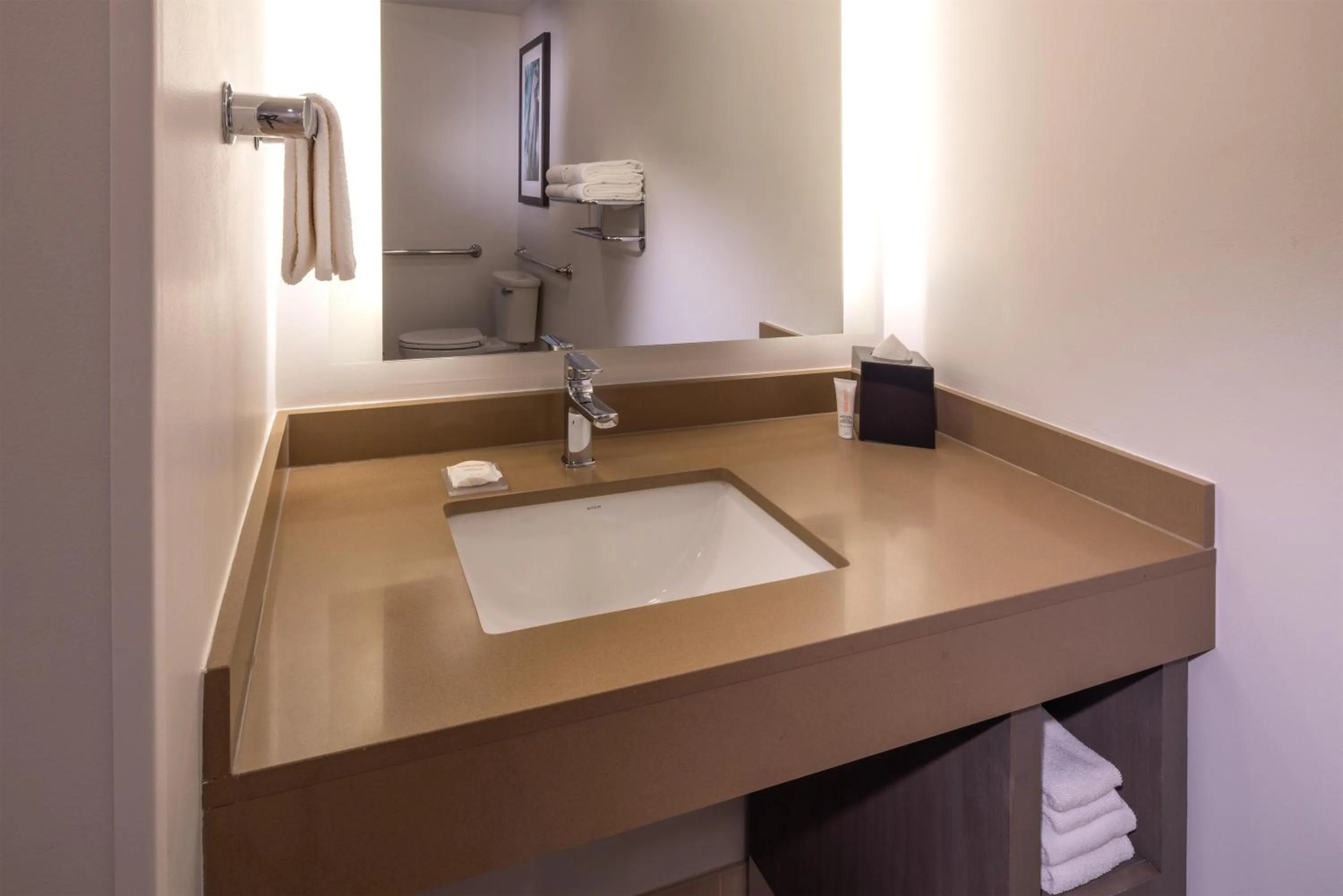 Bathroom in Hyatt House Seattle Downtown