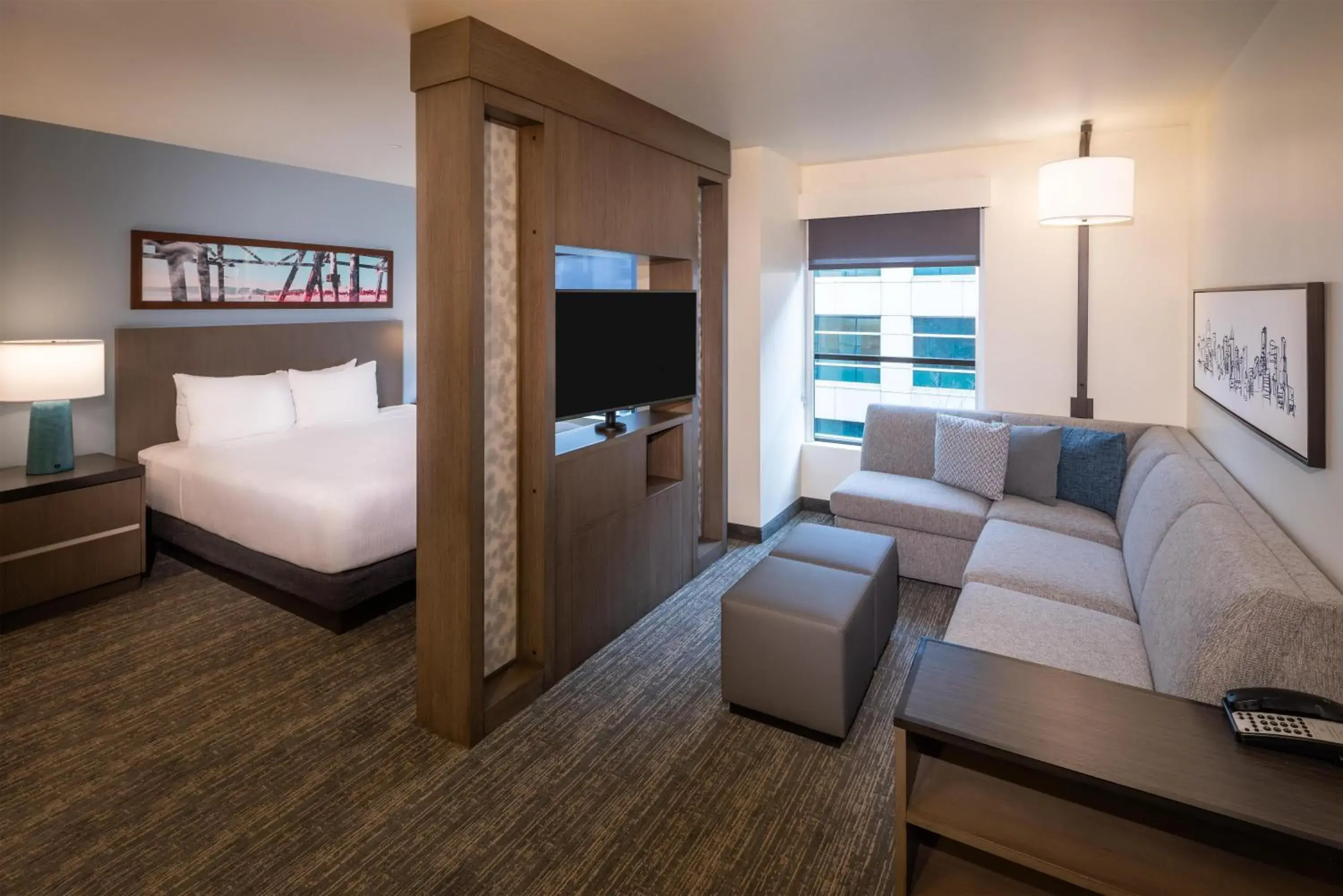 Photo of the whole room, Bed in Hyatt House Seattle Downtown Photo of the whole room, Bed in Hyatt House Seattle Downtown