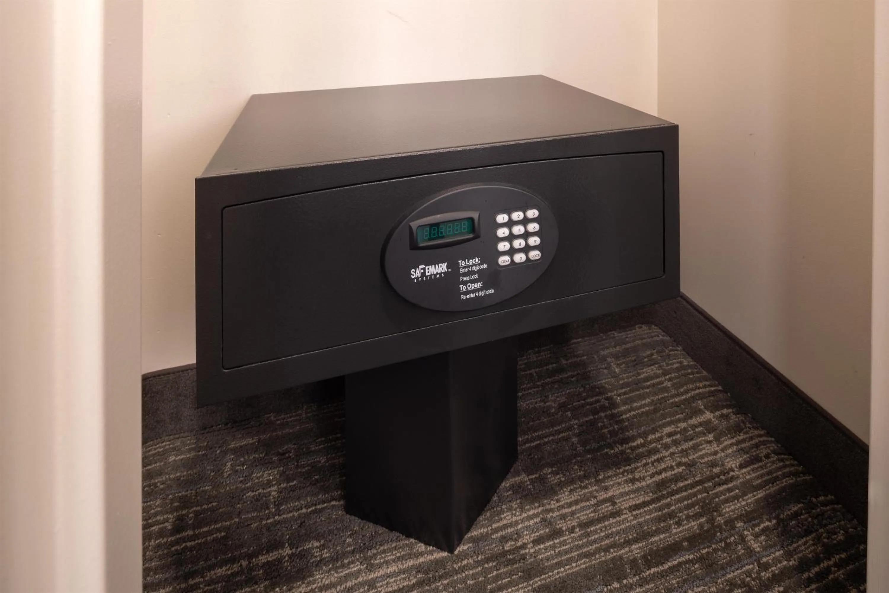 Bedroom in Hyatt House Seattle Downtown