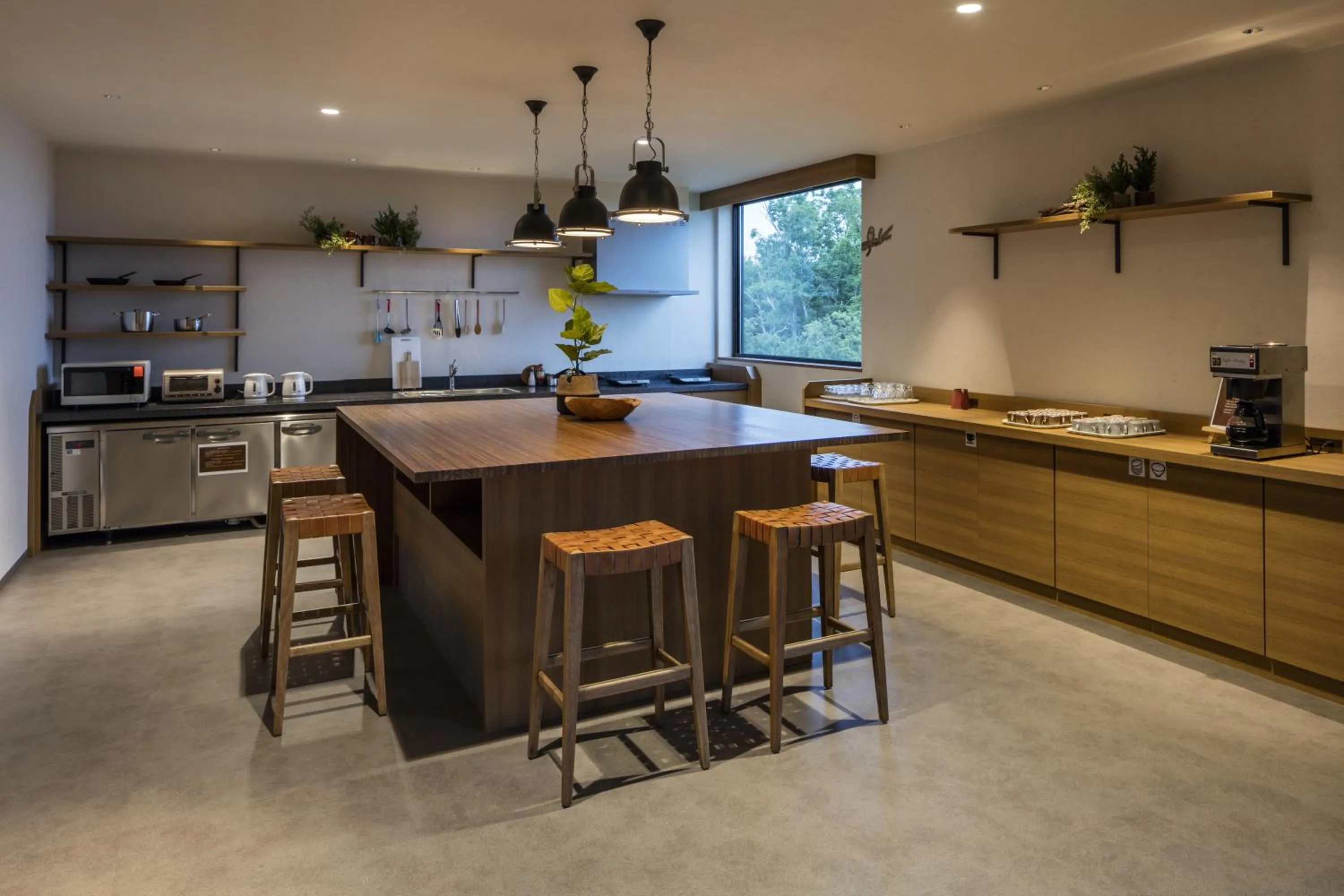 Communal kitchen in Shiretoko Yuhi No Ataruie Onsen Hostel