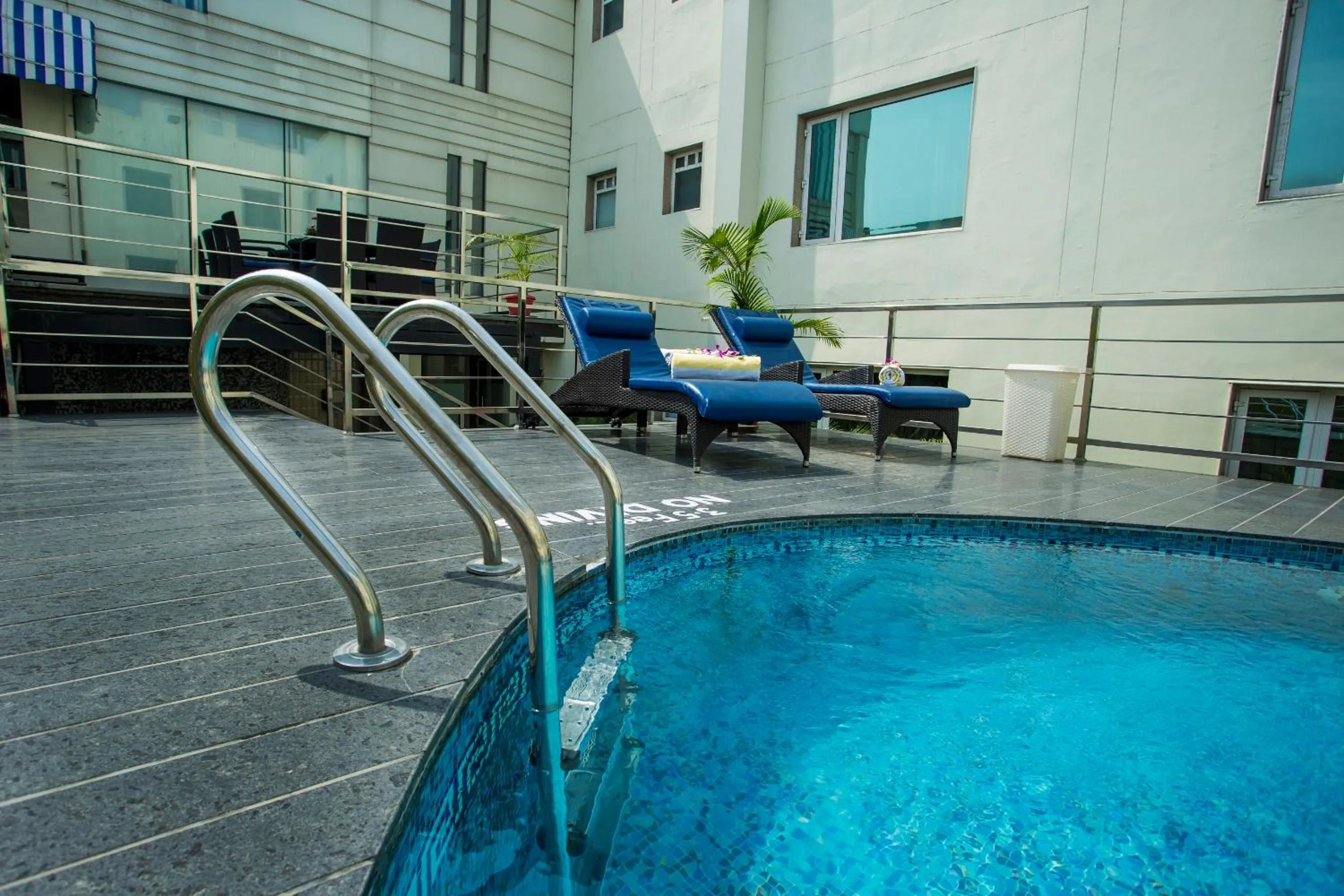Swimming pool in Sarovar Portico- Jalandhar
