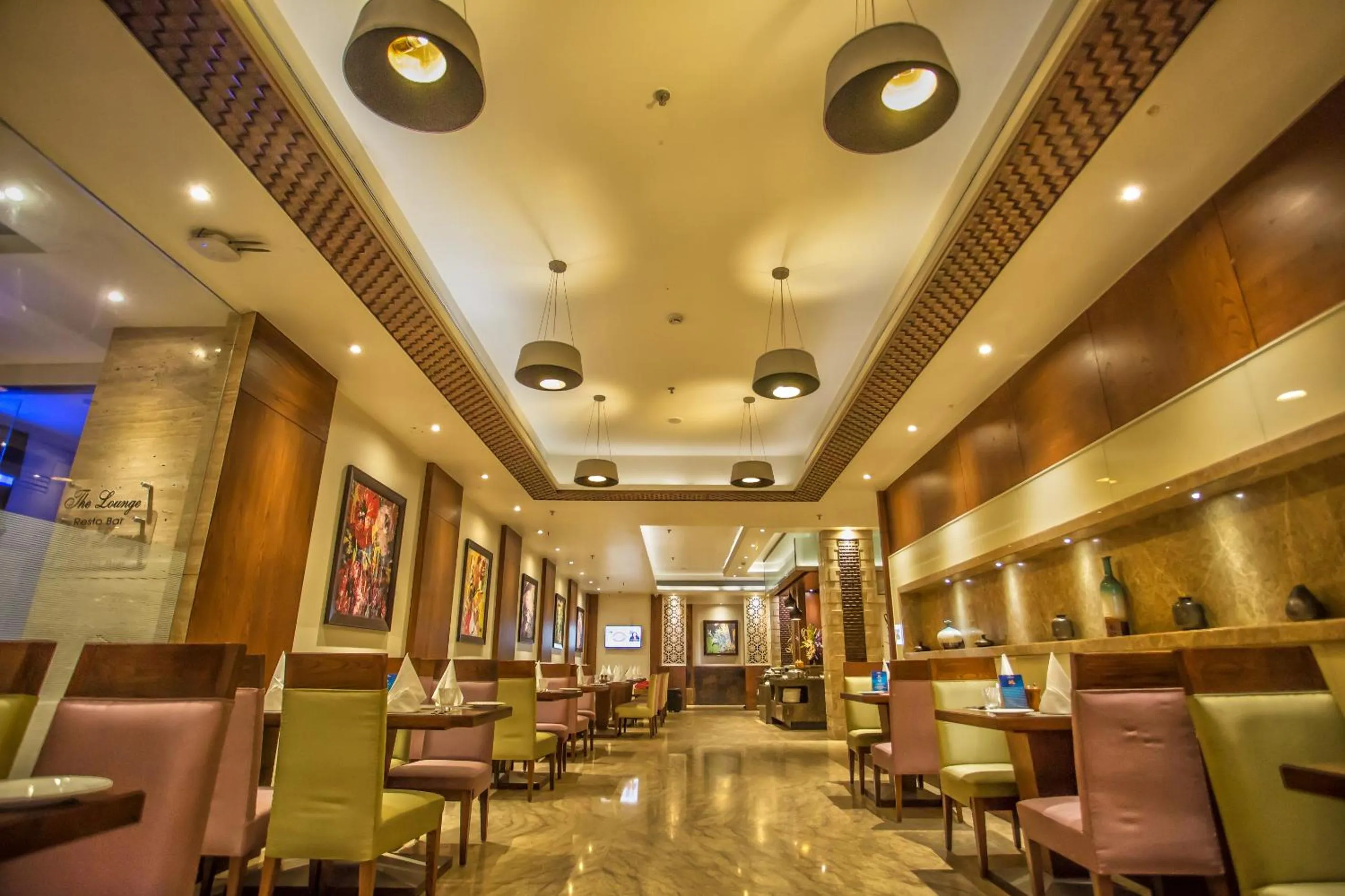 Restaurant/places to eat in Sarovar Portico- Jalandhar