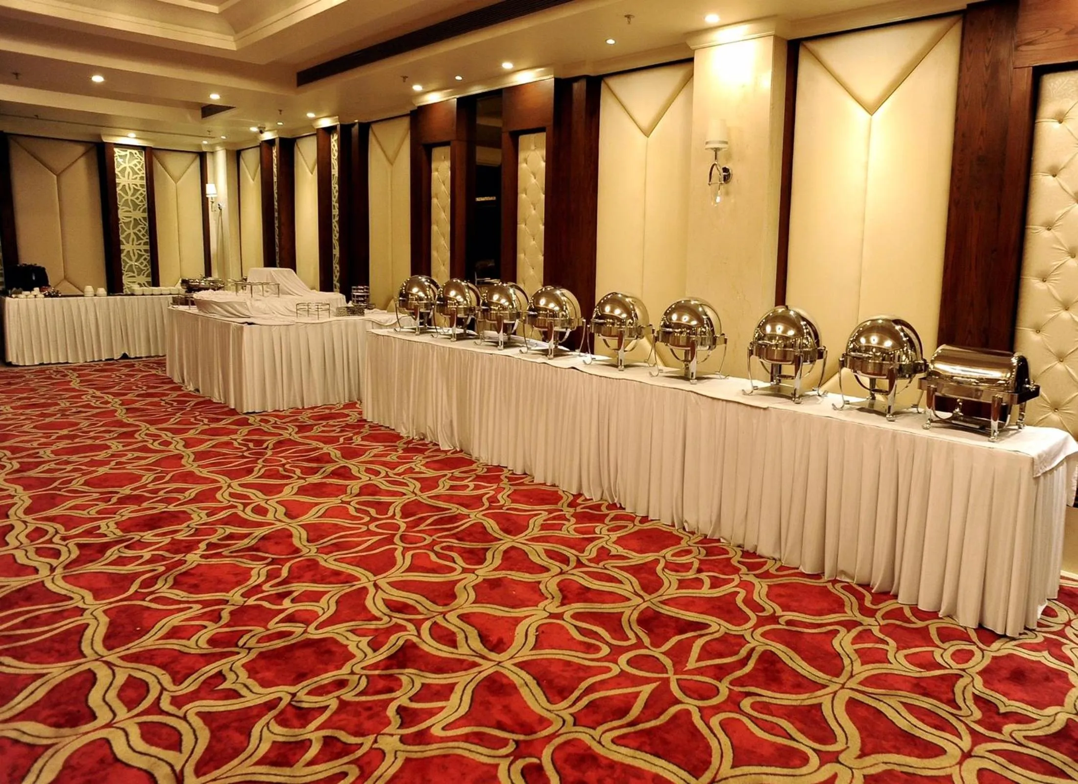 Food and drinks in Sarovar Portico- Jalandhar