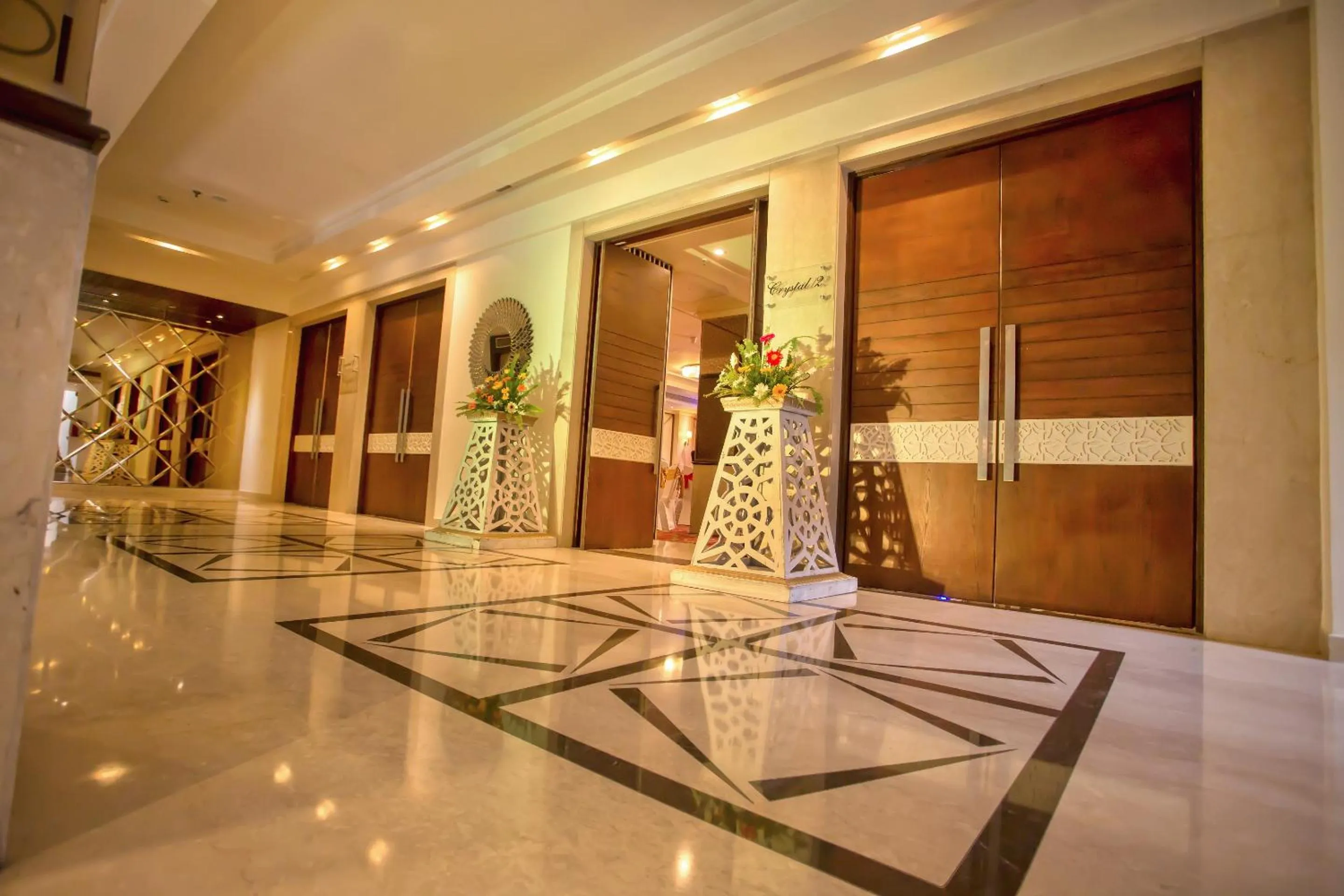 Banquet/Function facilities in Sarovar Portico- Jalandhar