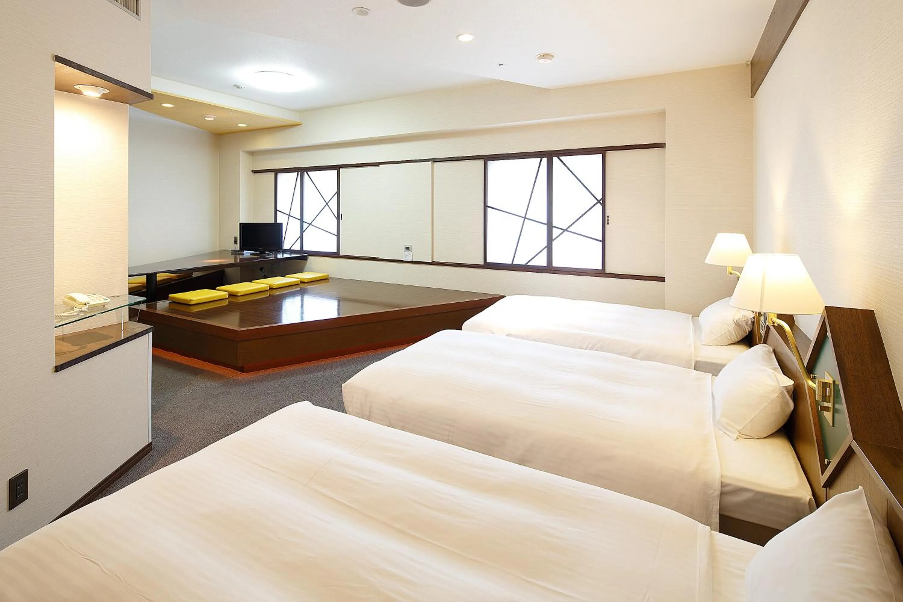 Bed in Hotel New Omi