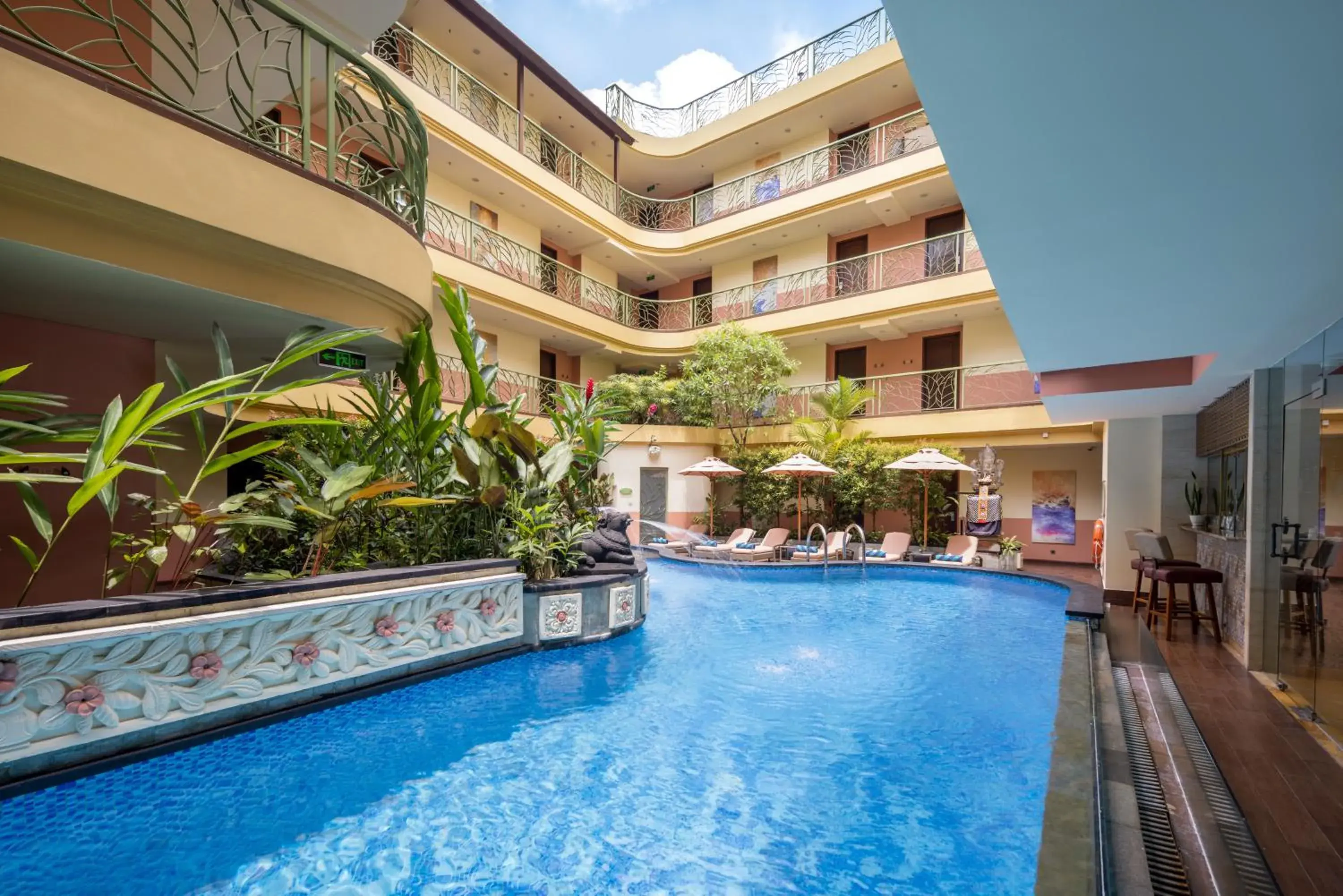 Swimming pool in SenS Hotel and Spa Swimming pool in SenS Hotel and Spa