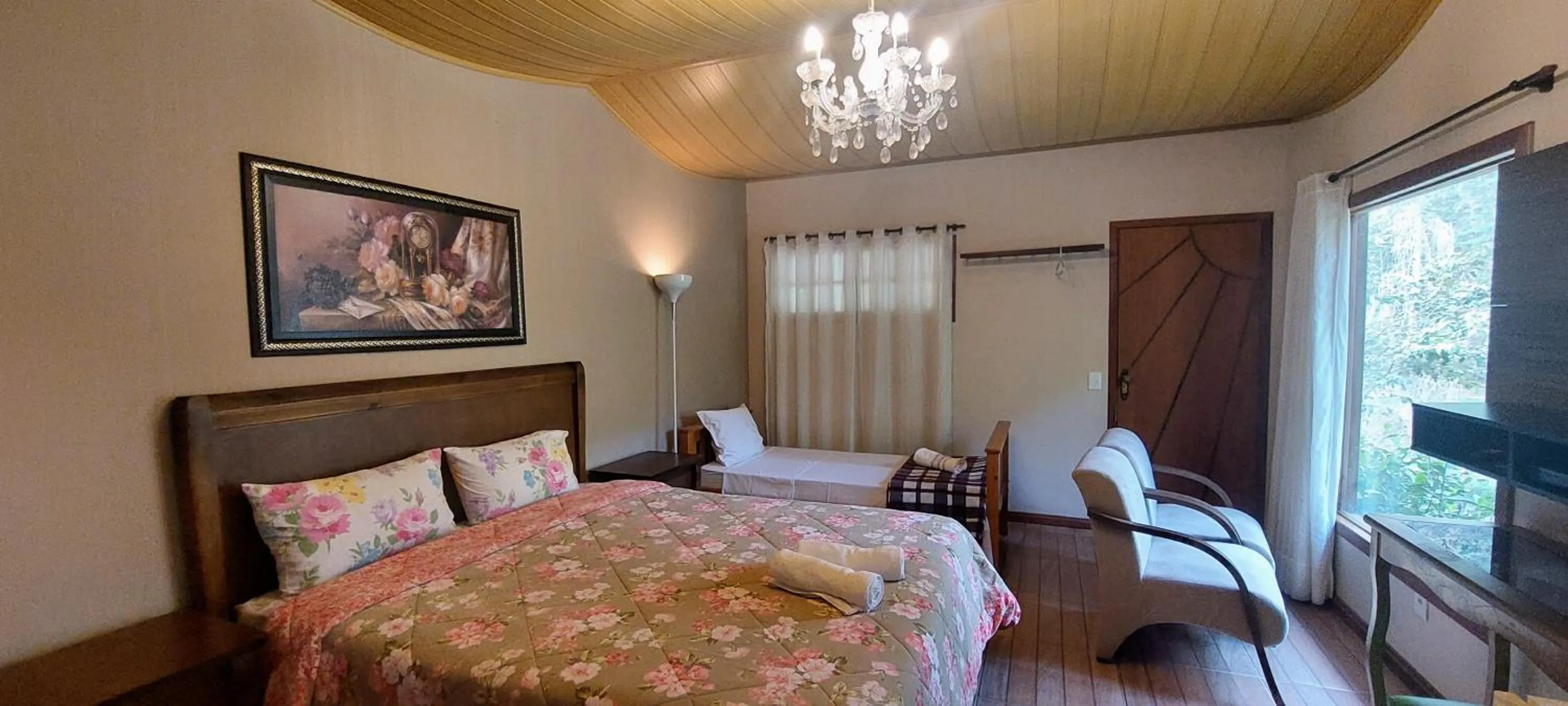 Bedroom, Bed in Pousada Lisieux