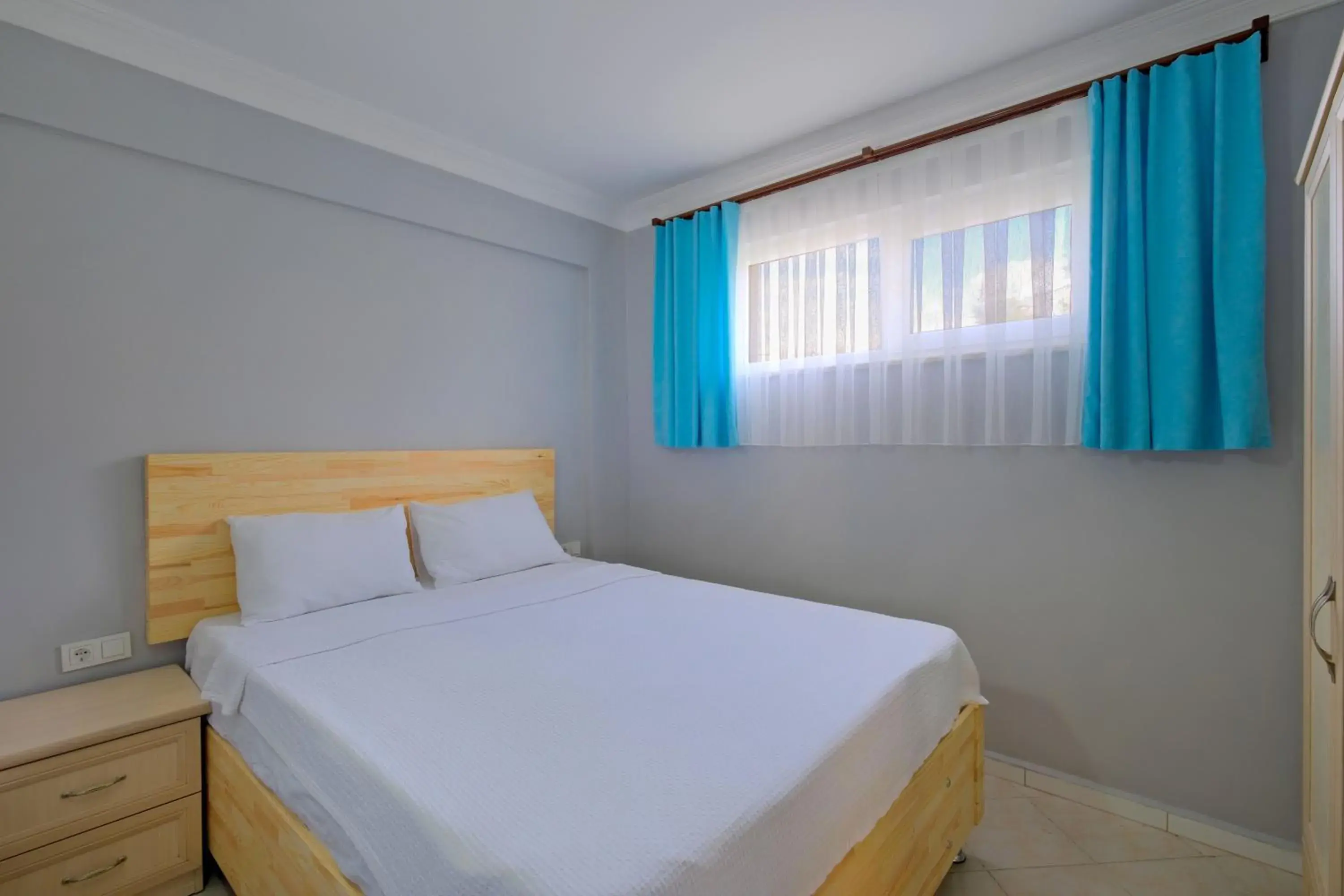 Two Bedroom Apartment in Basement (No Balcony) in Gold Lion Apart Hotel Two Bedroom Apartment in Basement (No Balcony) in Gold Lion Apart Hotel