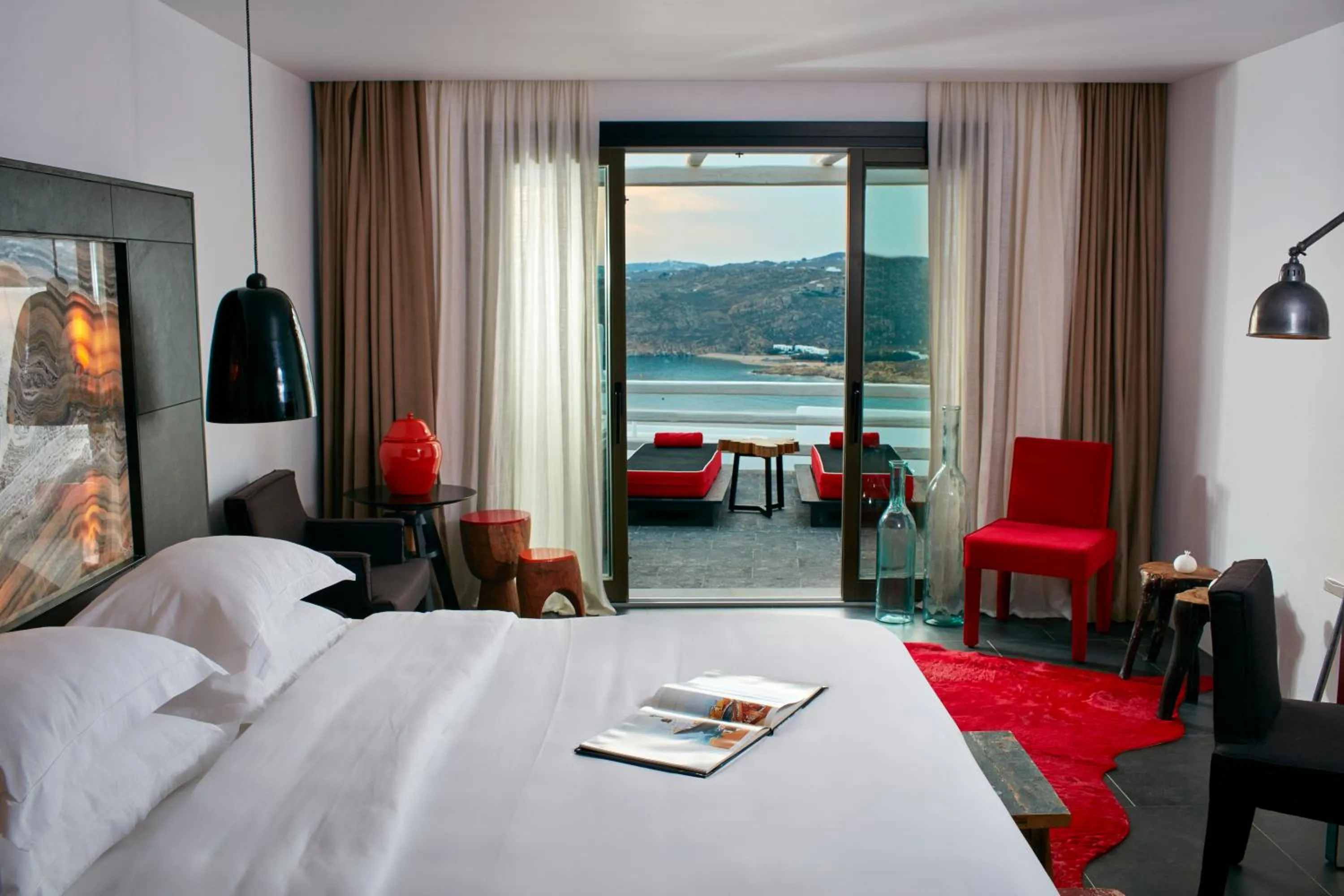 Photo of the whole room, Bed in Myconian Avaton, a Member of Design Hotels