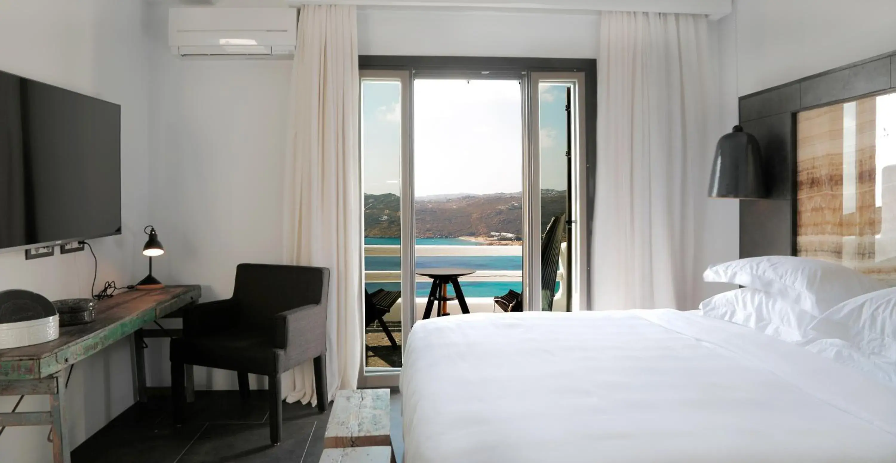 Sea view, Bed in Myconian Avaton, a Member of Design Hotels Sea view, Bed in Myconian Avaton, a Member of Design Hotels
