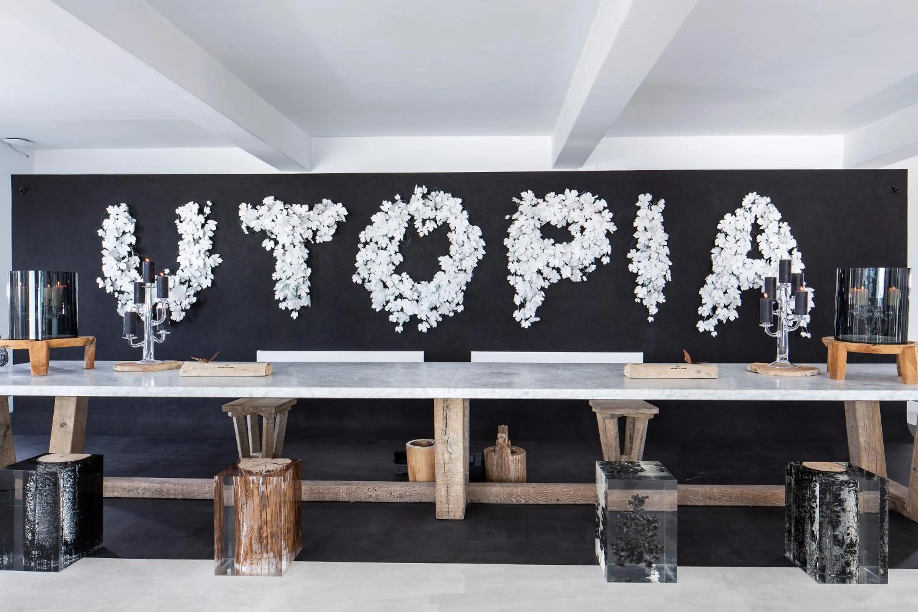 Lobby or reception in Myconian Utopia Relais & Chateaux