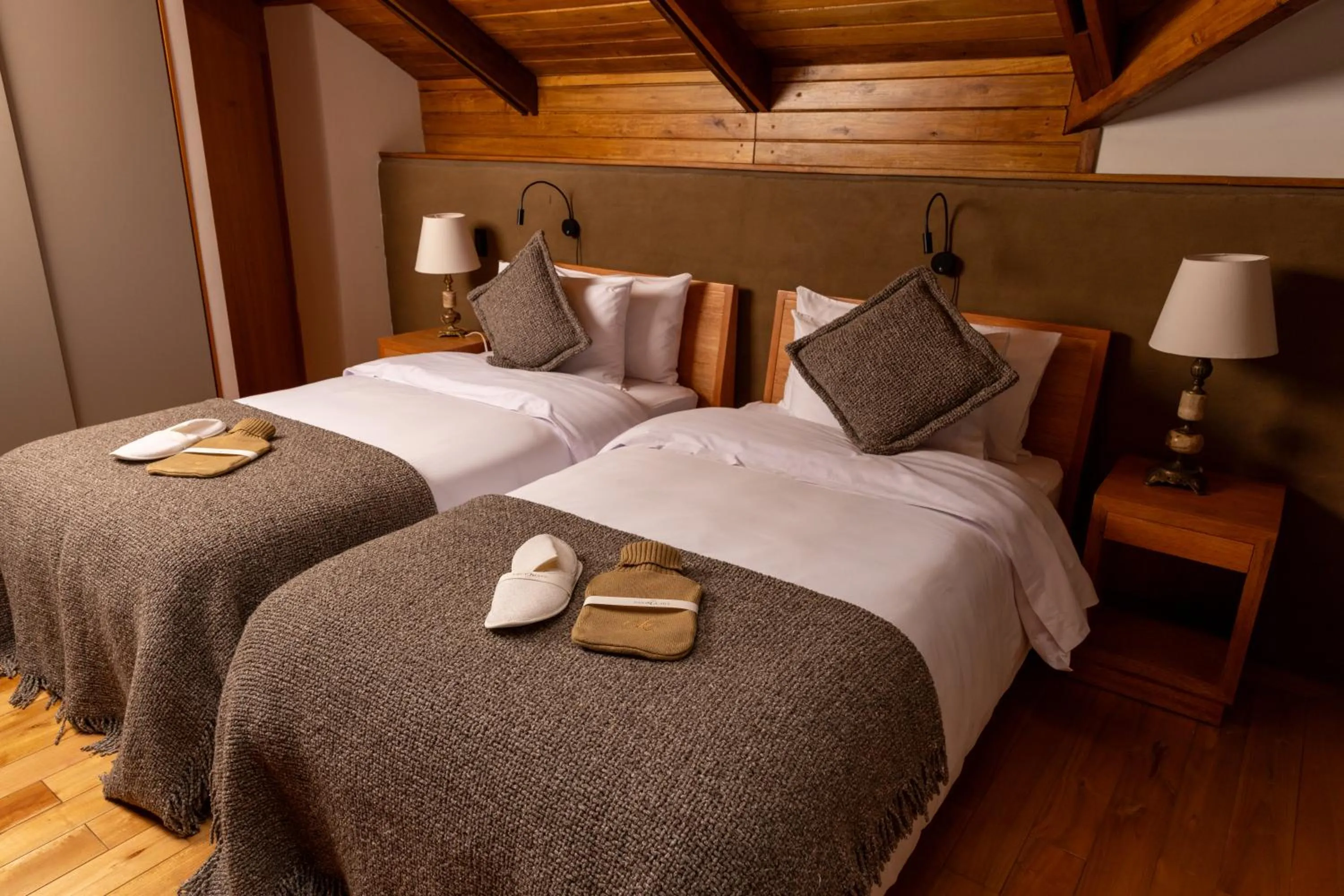 Bed in Casa Santa Clara - Colonial Boutique Hotel