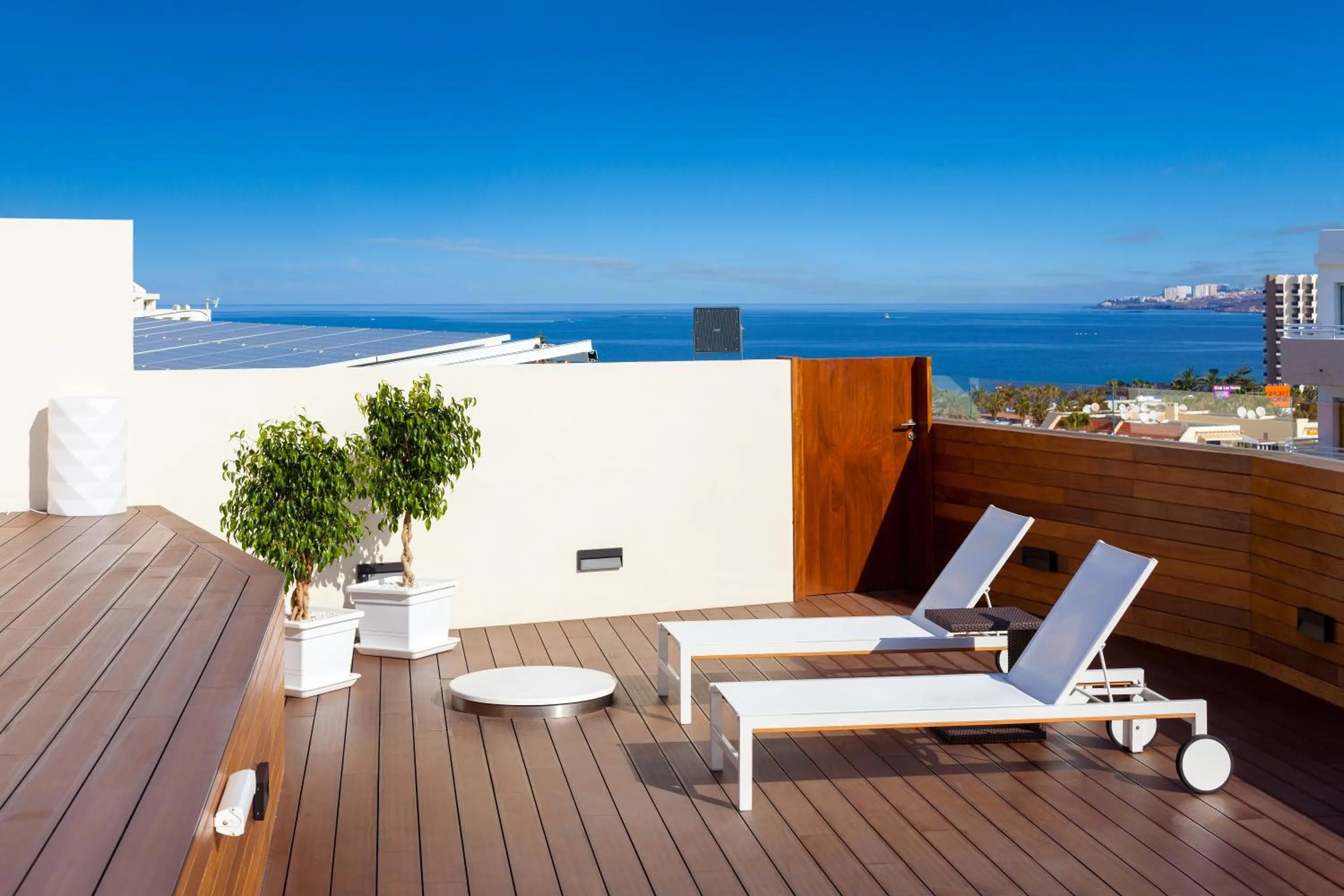 Patio in Tigotan Lovers & Friends Playa de las Americas - Adults Only (+18)