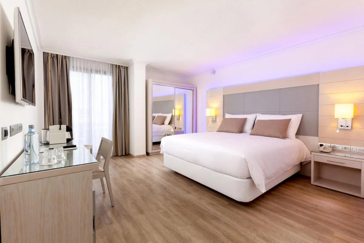 Bed in Tigotan Lovers & Friends Playa de las Americas - Adults Only (+18)