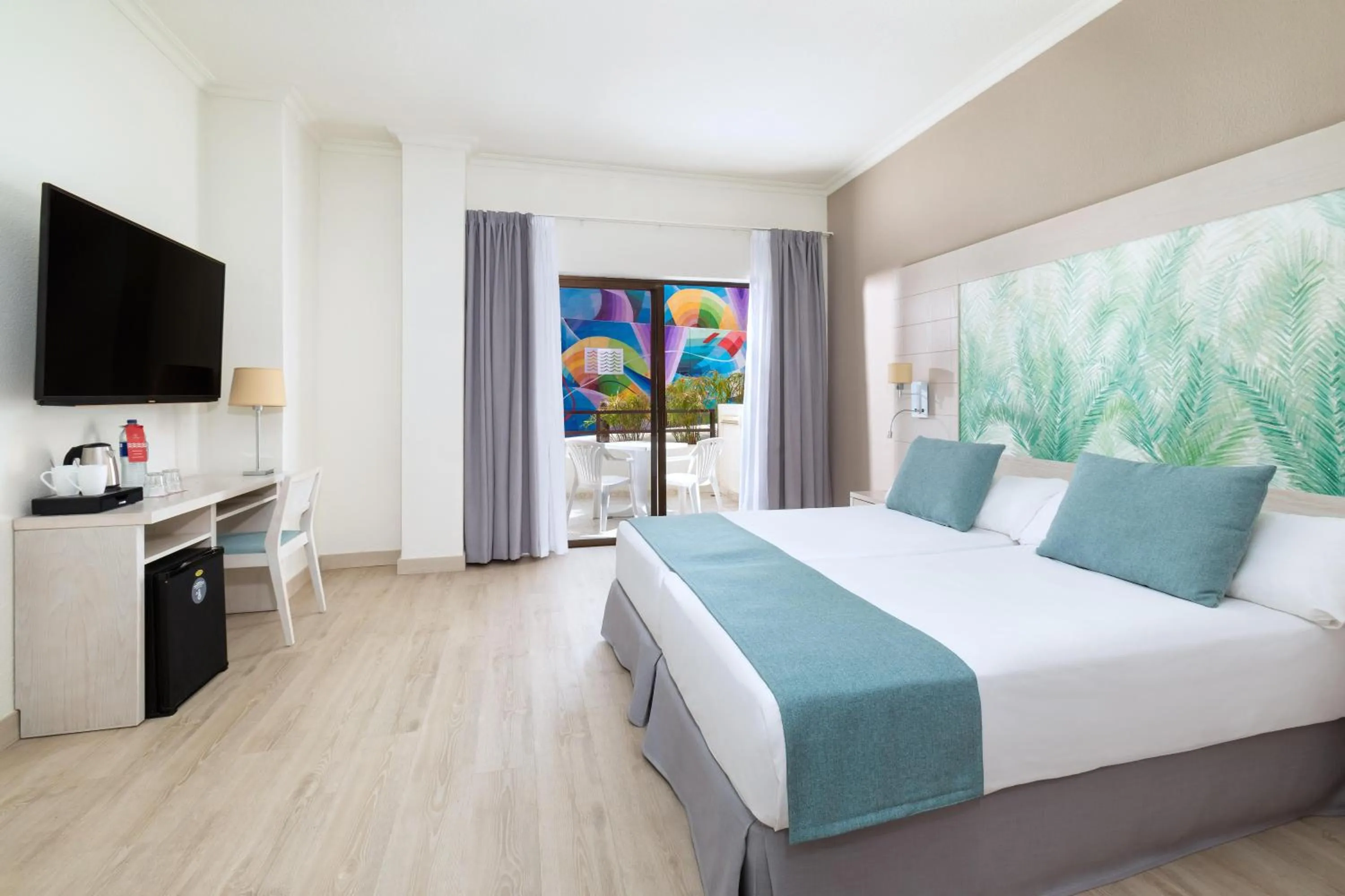 Photo of the whole room, Bed in Tigotan Lovers & Friends Playa de las Americas - Adults Only (+18)