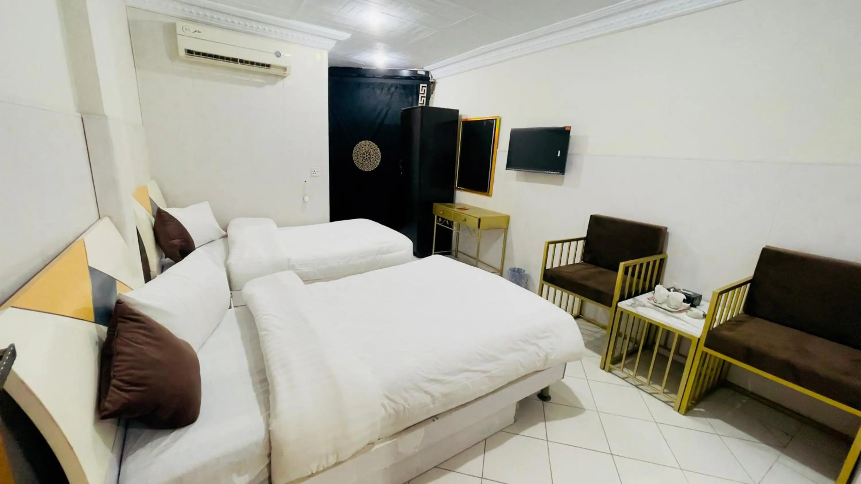 Hotel New Mid City Multan