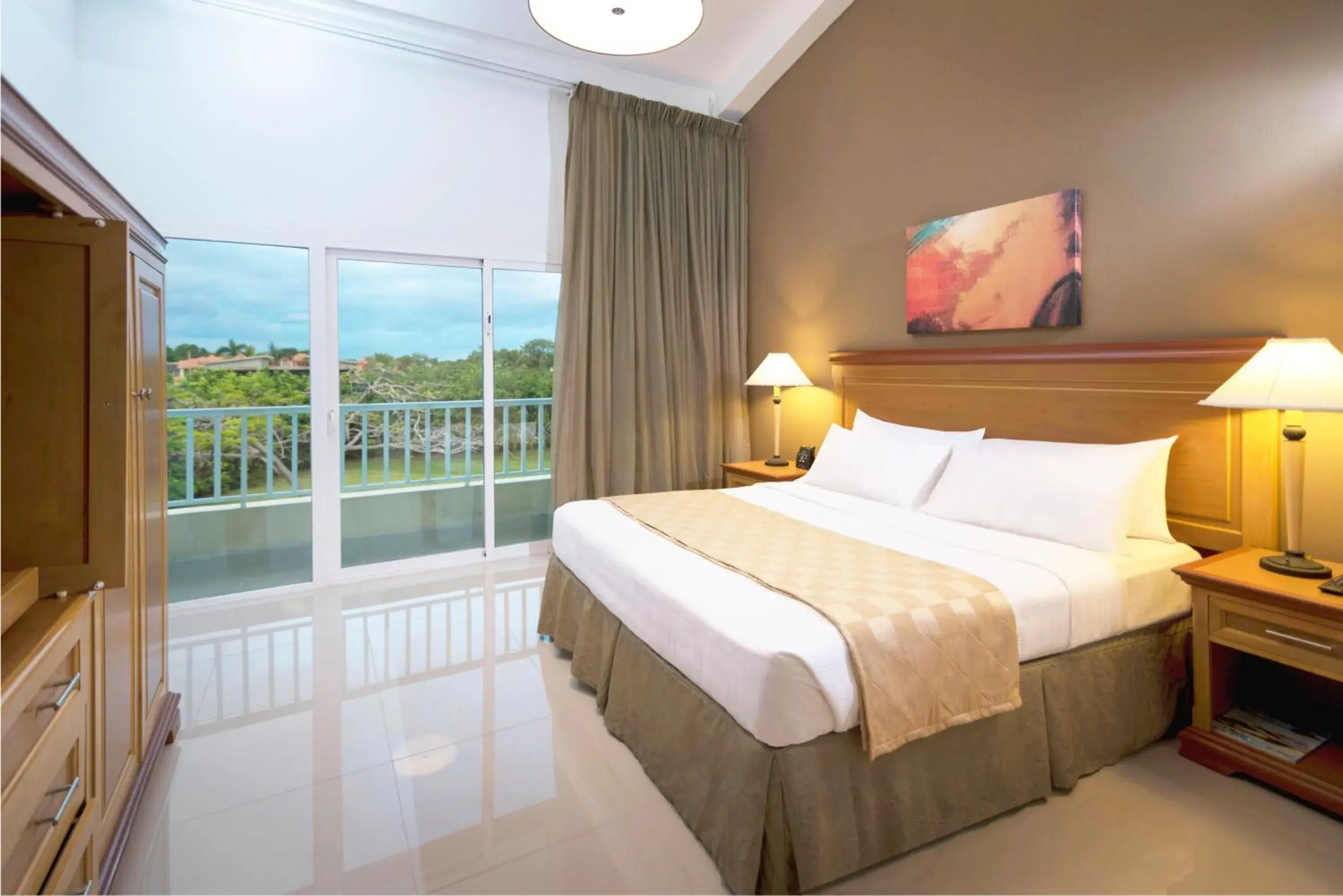 Deluxe Suite in Hodelpa Garden Suites - All Inclusive Deluxe Suite in Hodelpa Garden Suites - All Inclusive