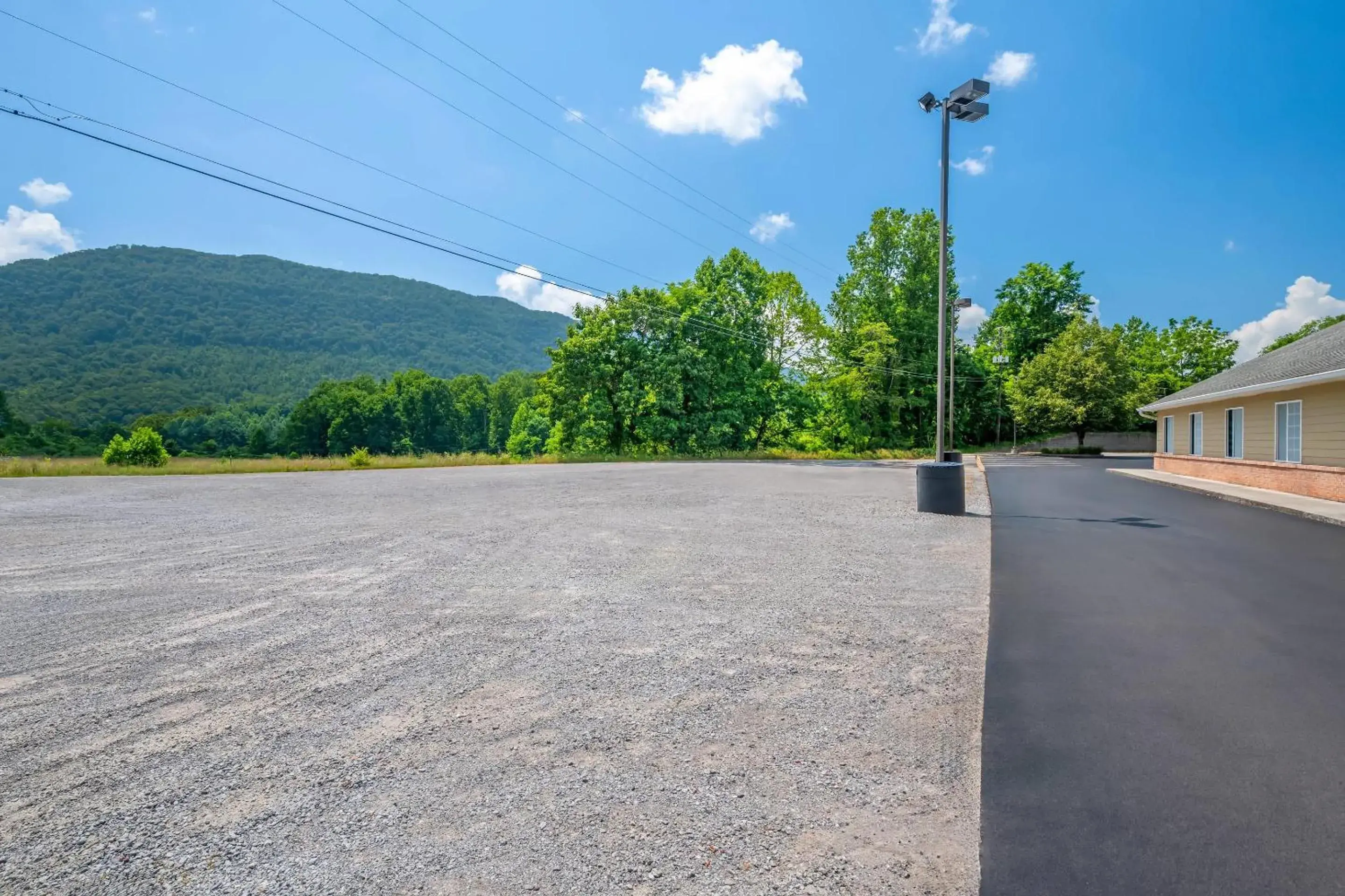 Property building in Quality Inn & Suites Big Stone Gap Property building in Quality Inn & Suites Big Stone Gap