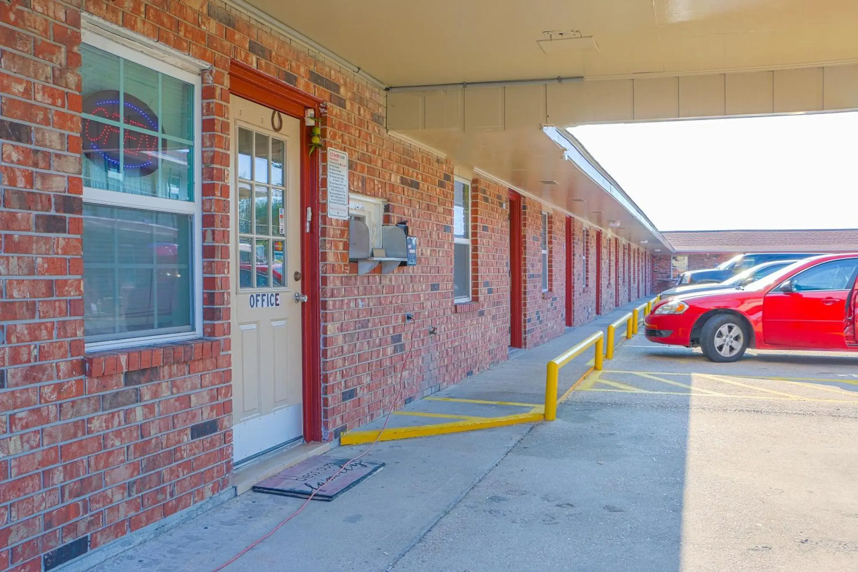 Lobby or reception in Economy Inn By OYO Lockport near Houma Lobby or reception in Economy Inn By OYO Lockport near Houma