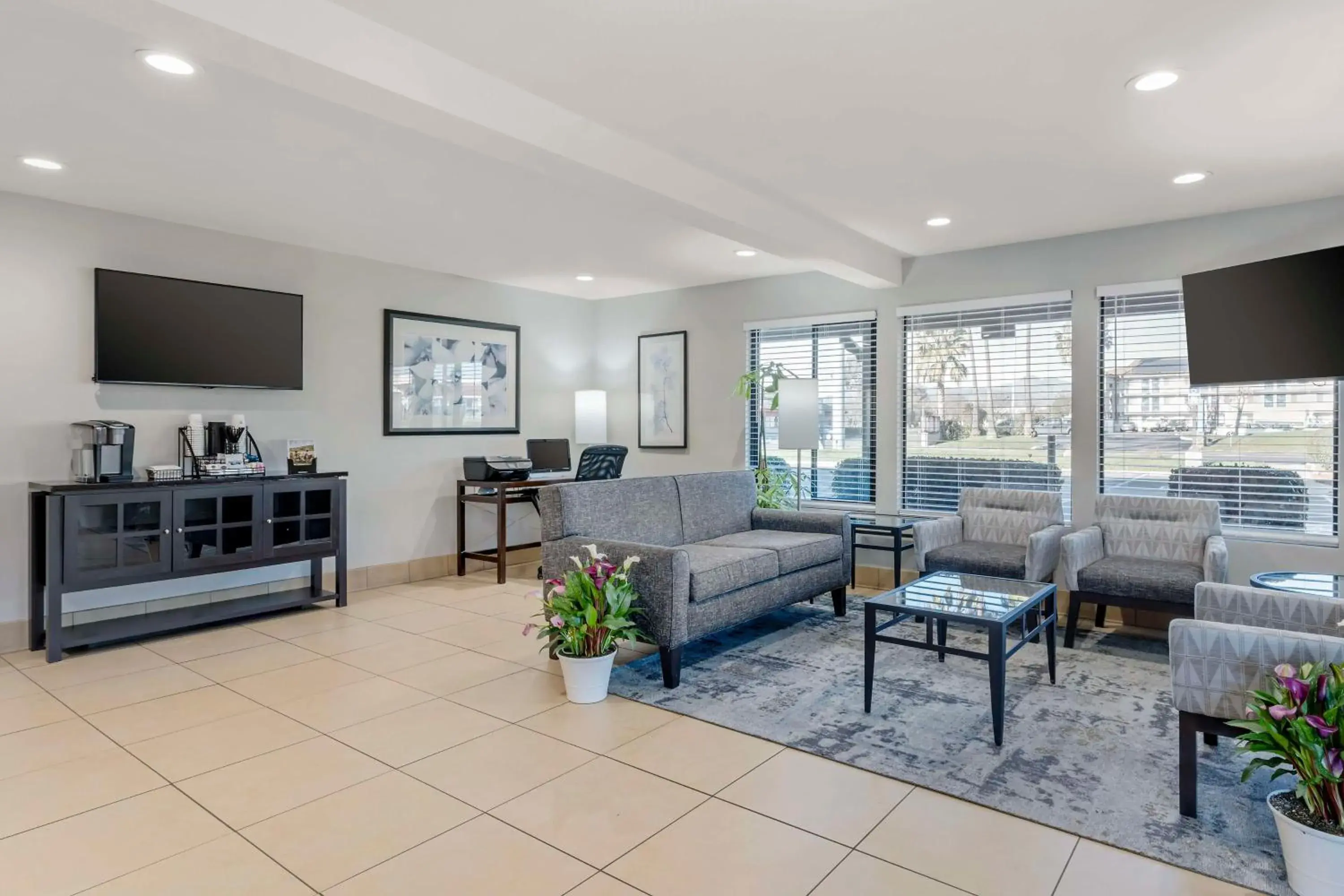 Lobby or reception in Best Western Cordelia Inn Lobby or reception in Best Western Cordelia Inn