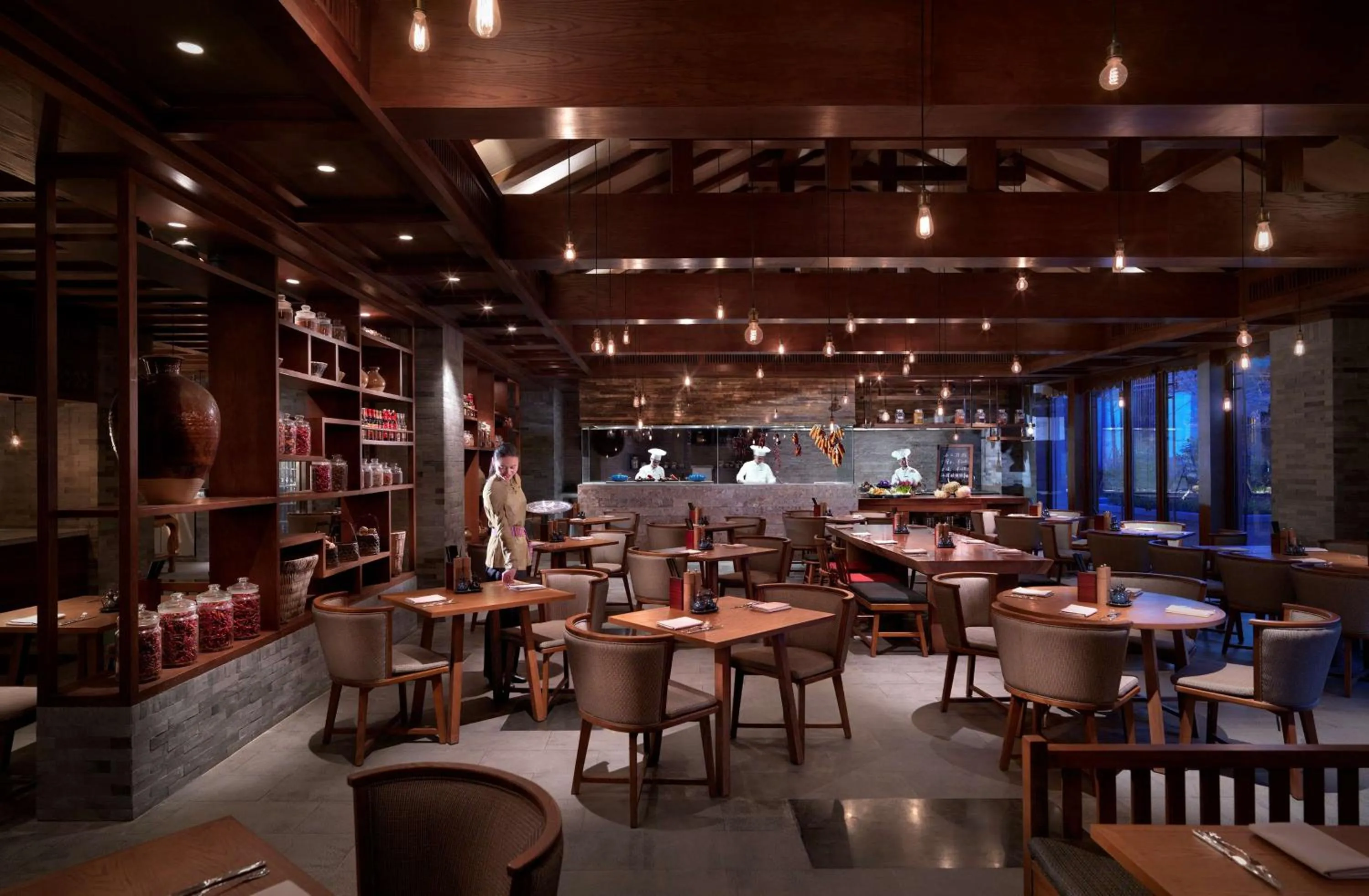 Restaurant/places to eat in Jinmao Purelax Lijiang, The Unbound Collection By HYATT