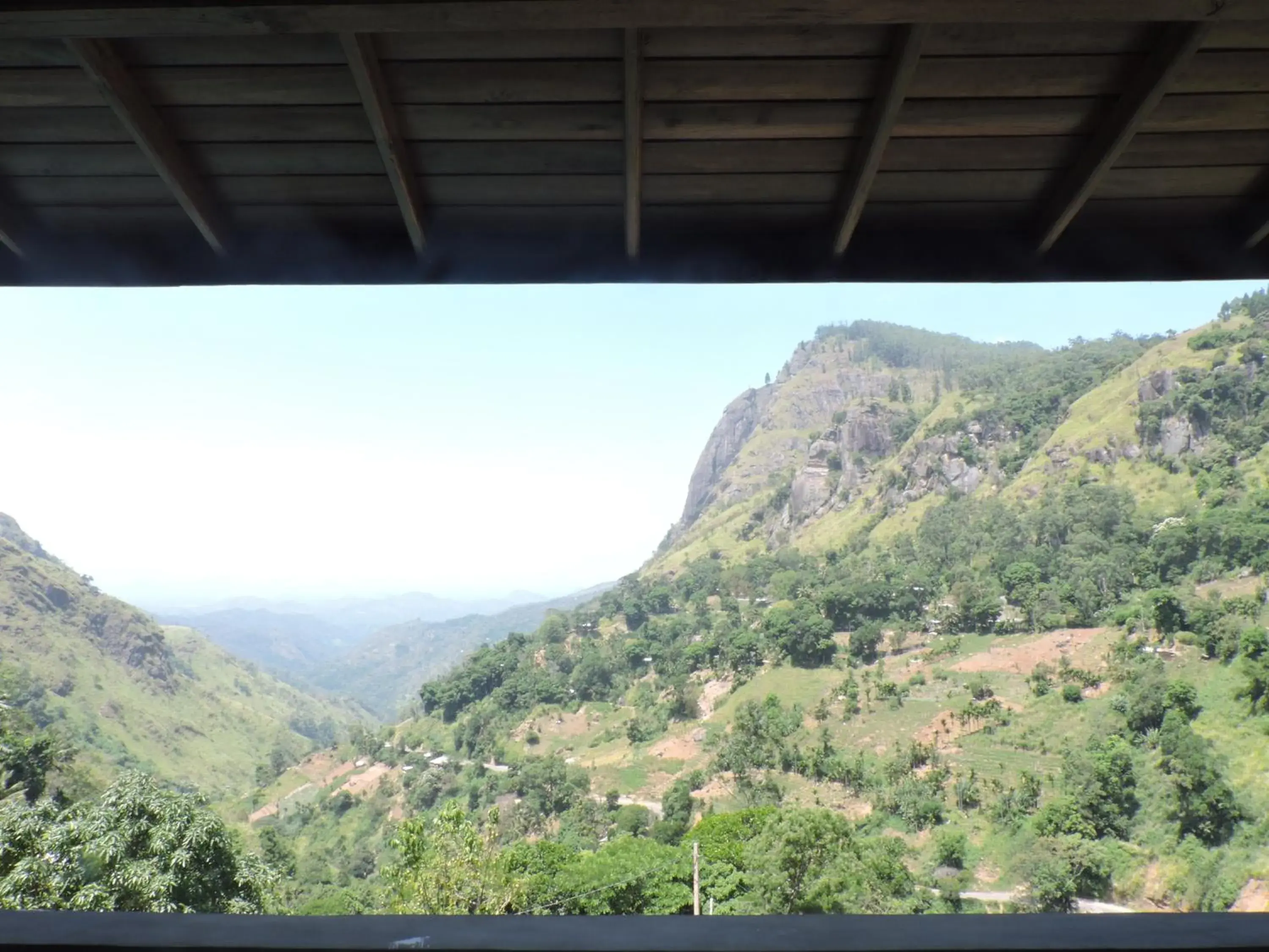 Mountain view in Misty Hills Ella Resort Mountain view in Misty Hills Ella Resort